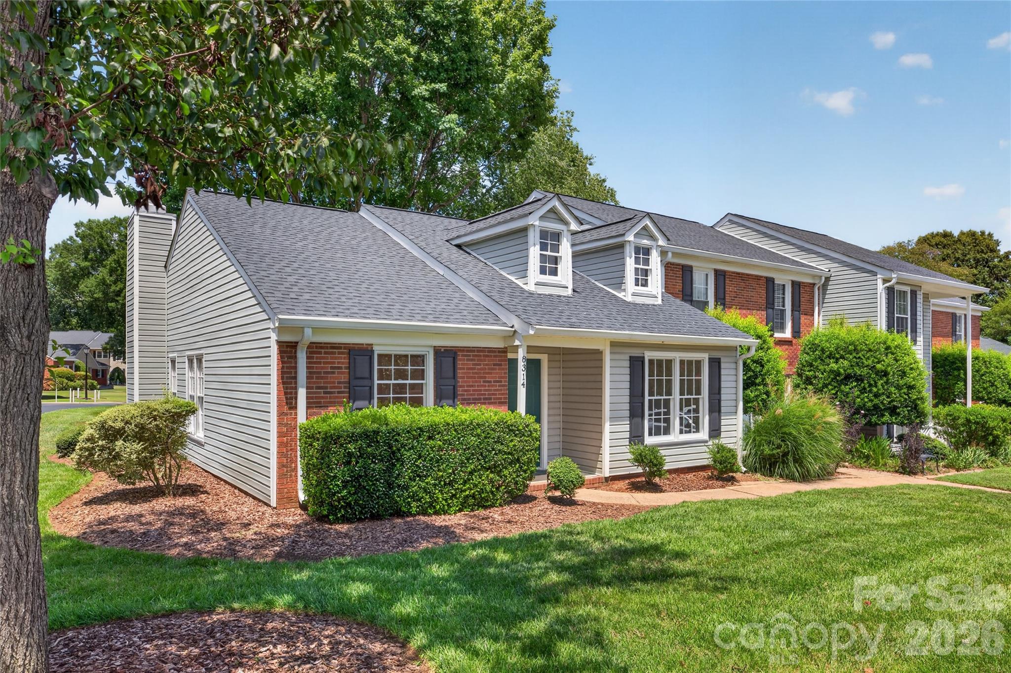 8314 Chippenham Lane — Charlotte