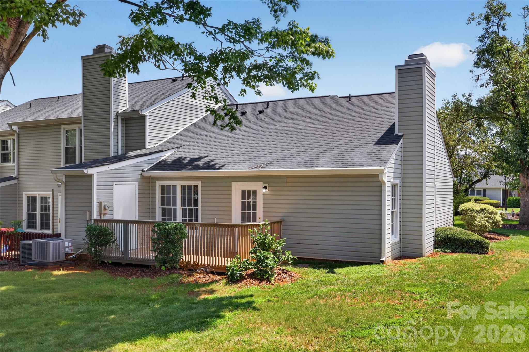 8314 Chippenham Lane — Charlotte