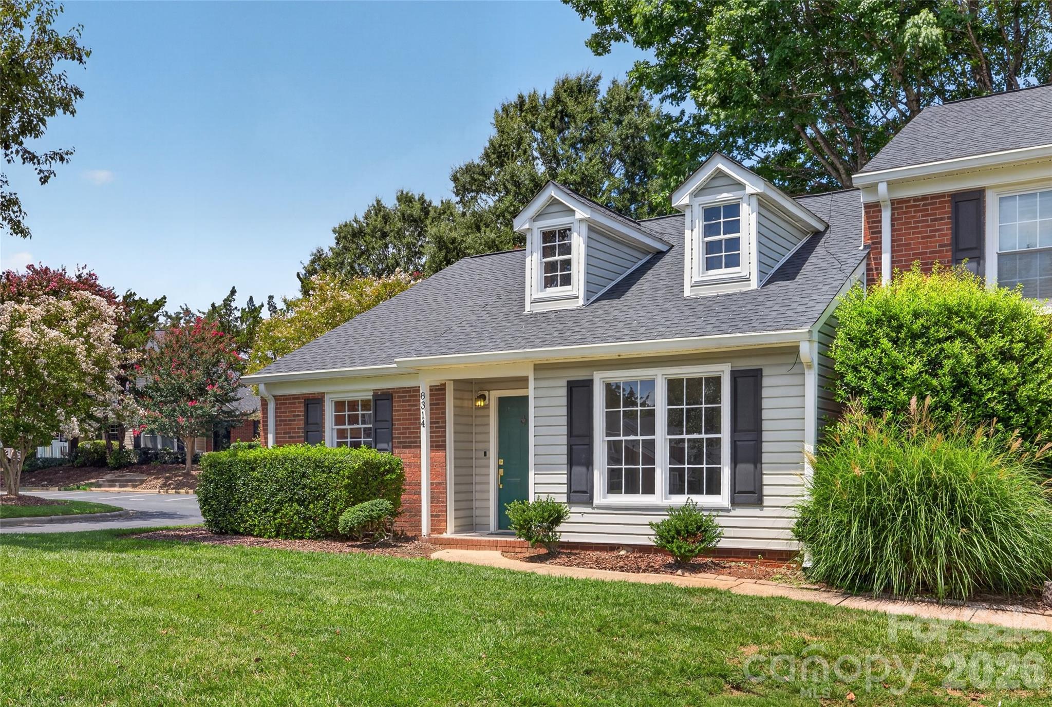 8314 Chippenham Lane — Charlotte