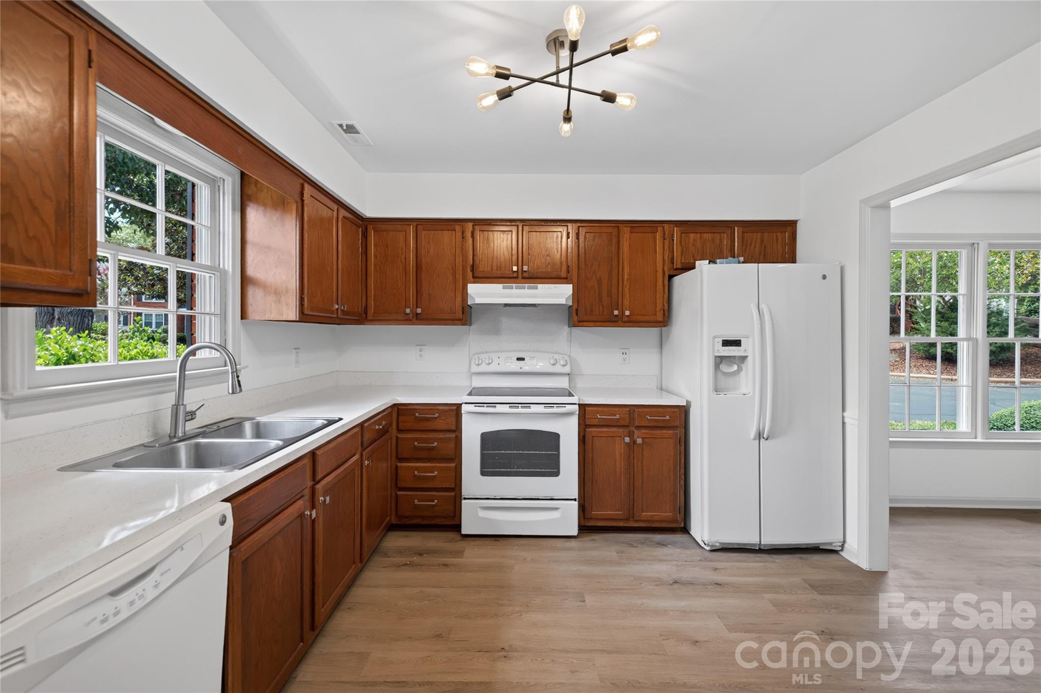 8314 Chippenham Lane — Charlotte