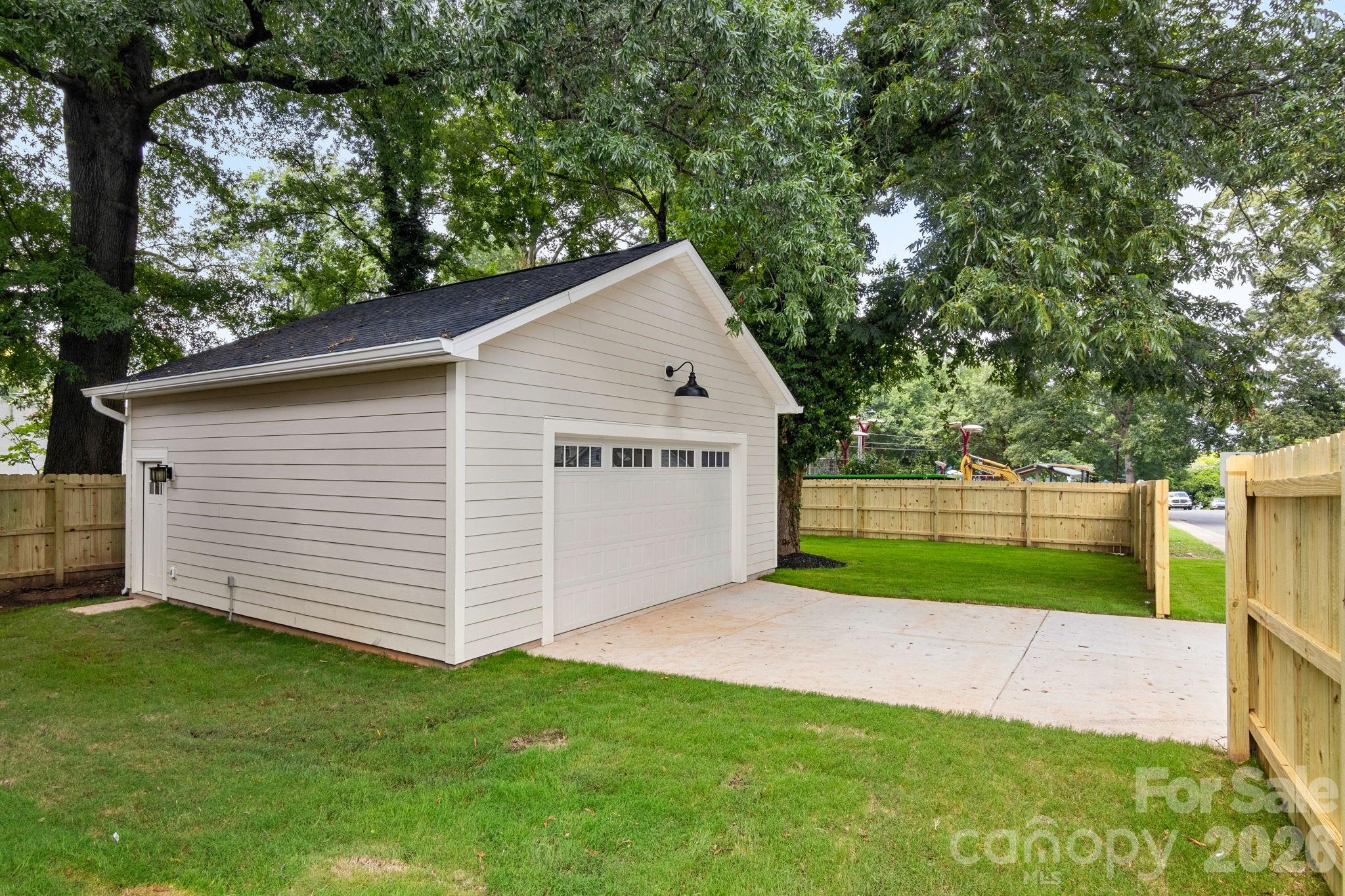 1127 Allen Street — Charlotte