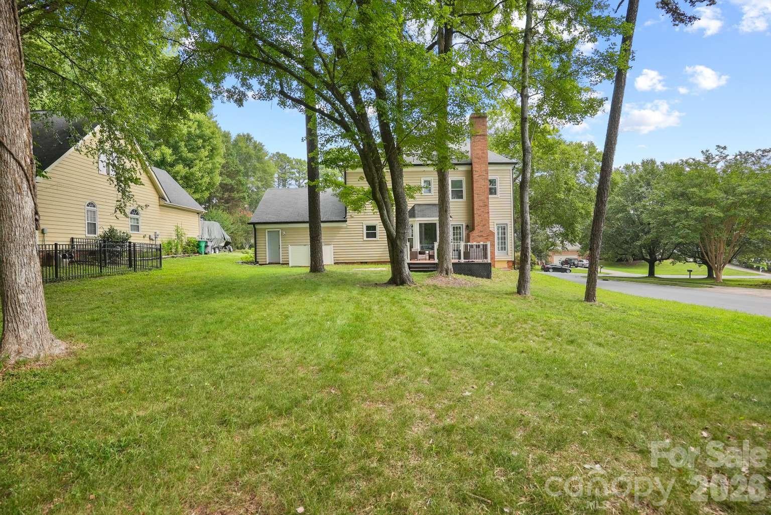 612 Grays Creek Lane — Charlotte