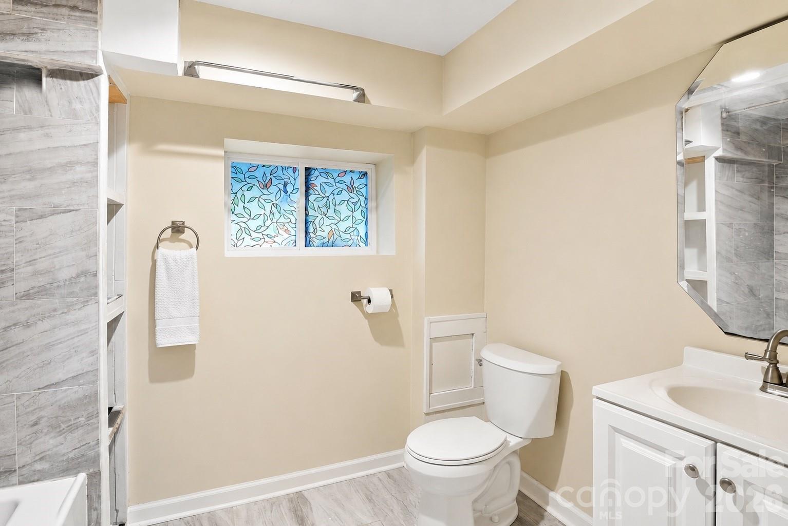 9716 Sunway Drive — Charlotte