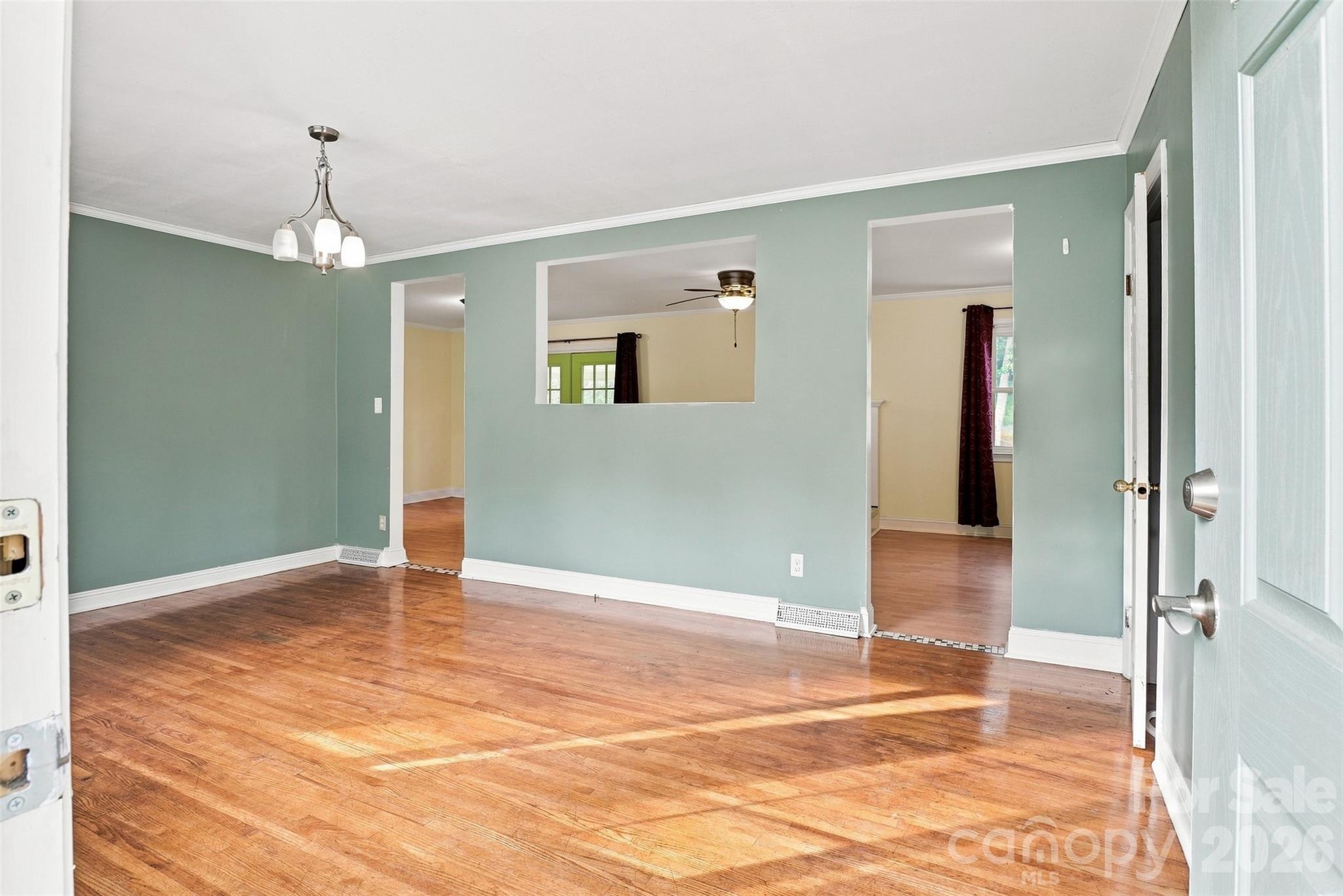 9716 Sunway Drive — Charlotte