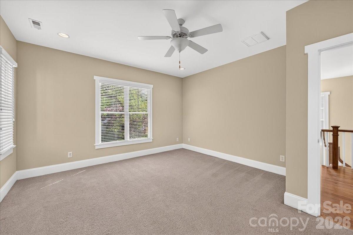 729 Charles Avenue — Charlotte