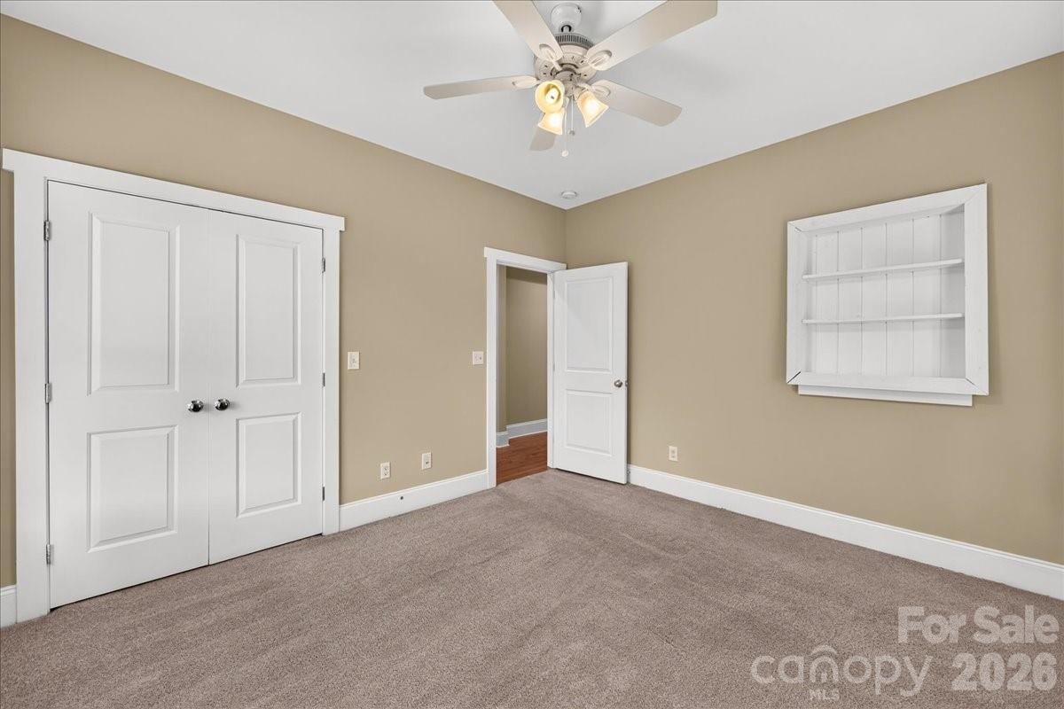 729 Charles Avenue — Charlotte