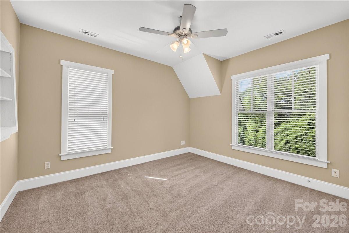 729 Charles Avenue — Charlotte