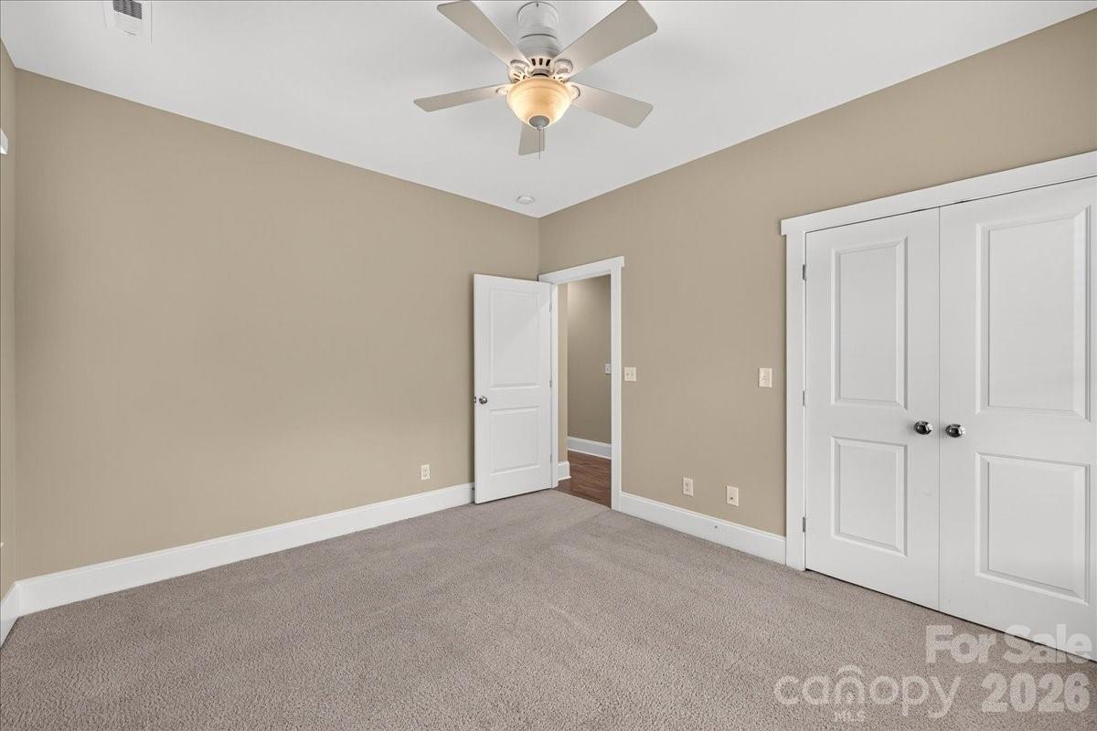 729 Charles Avenue — Charlotte