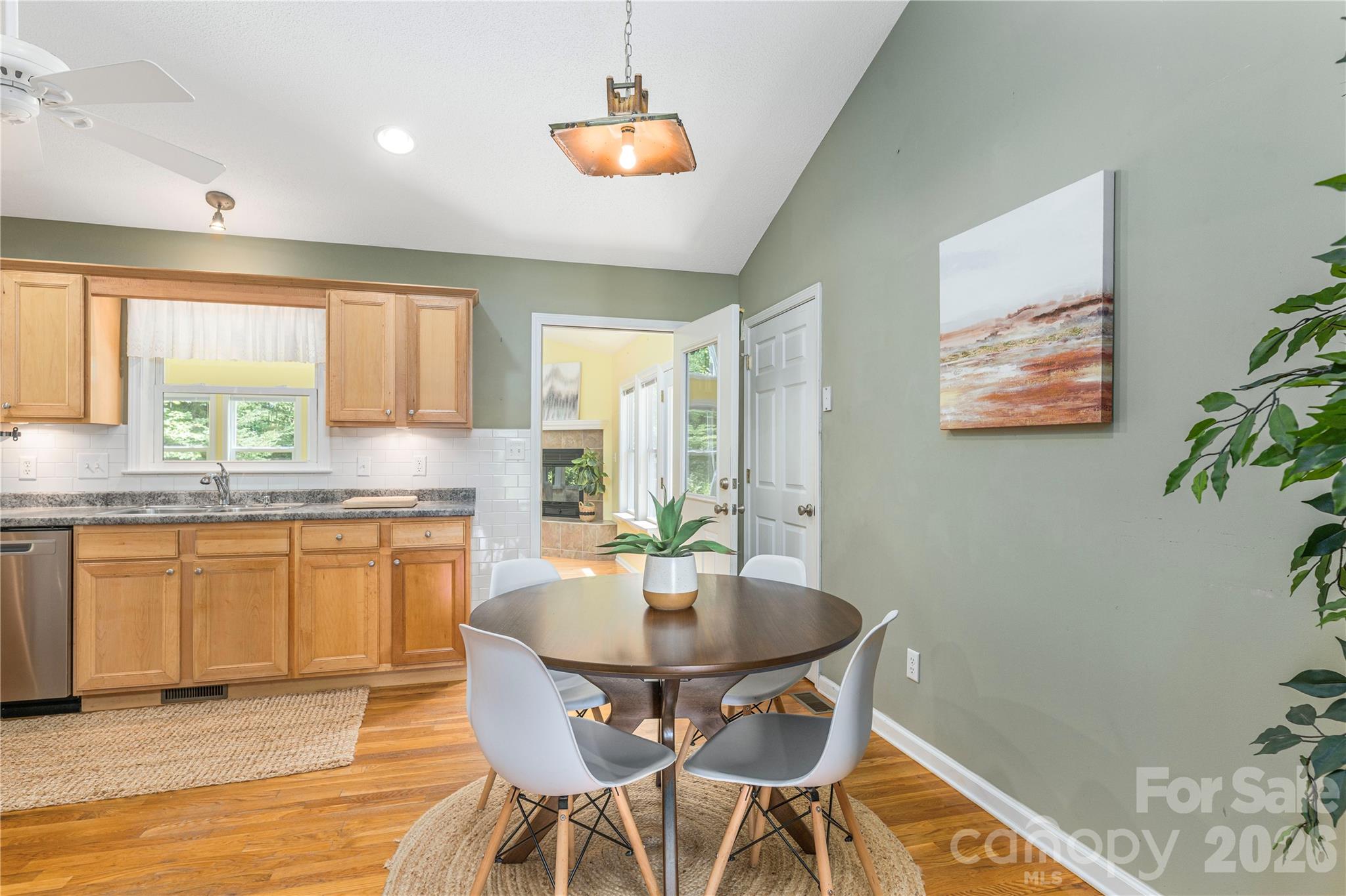 207 Christina Court — Asheville