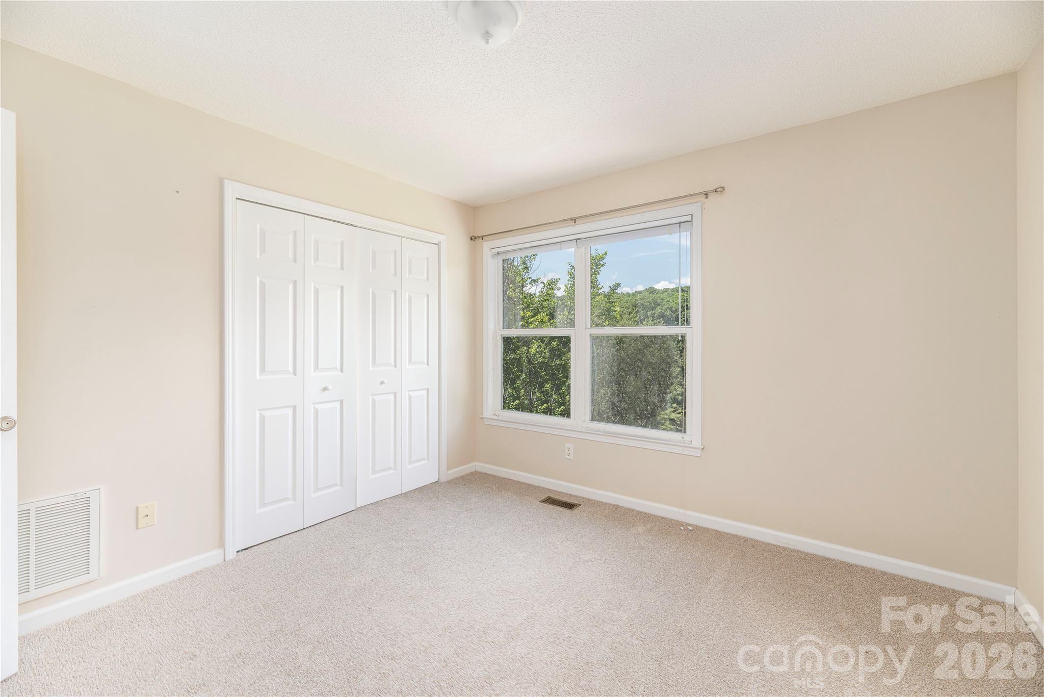 207 Christina Court — Asheville