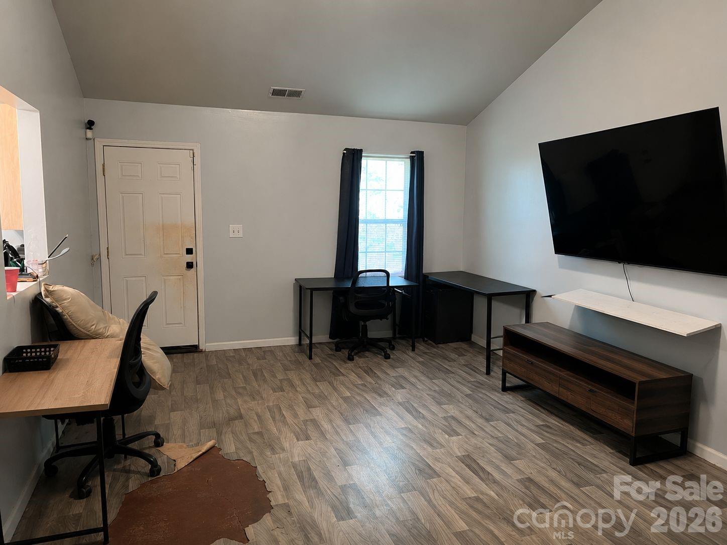 2630 Larry Drive — Charlotte
