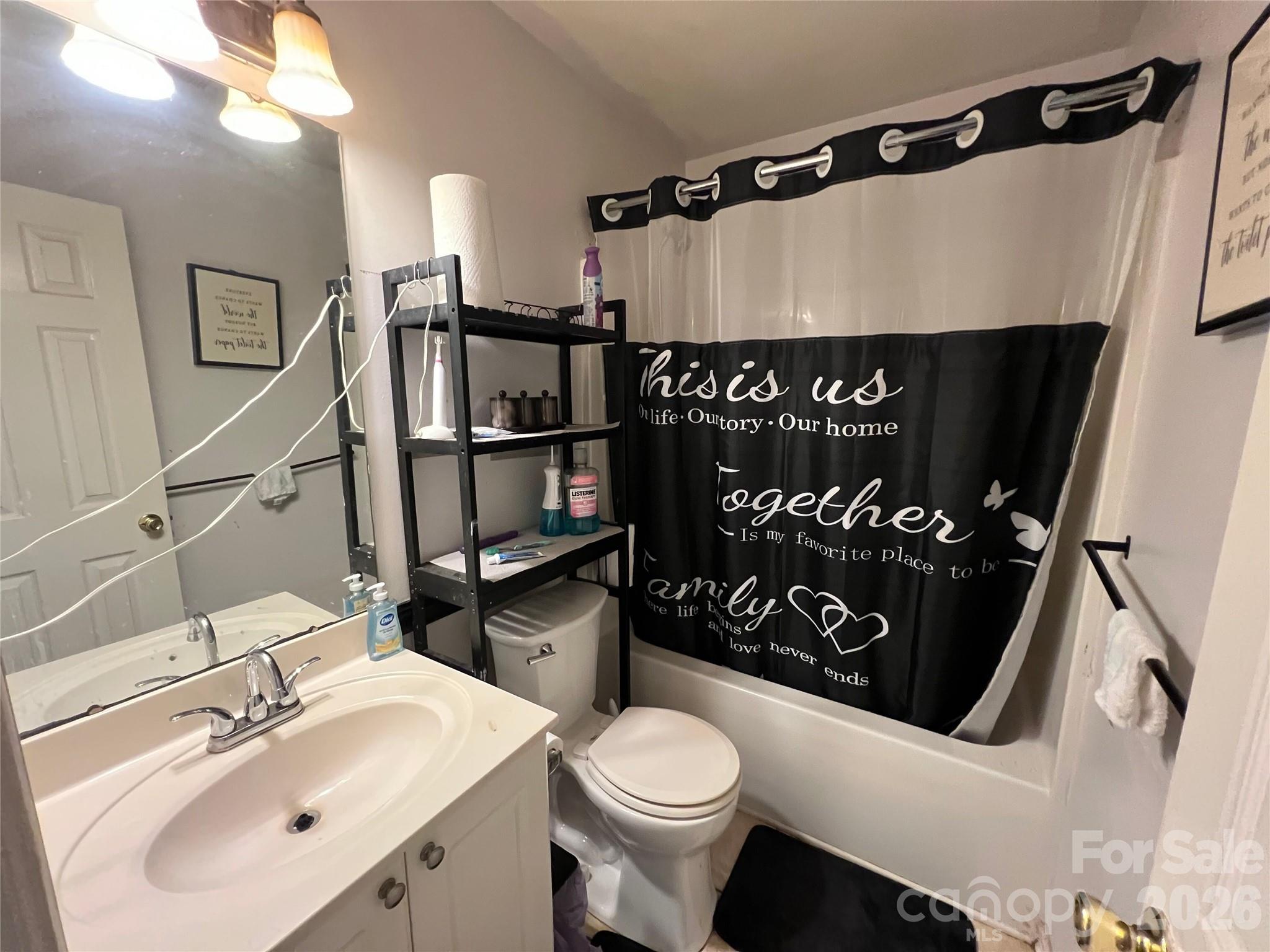 2630 Larry Drive — Charlotte