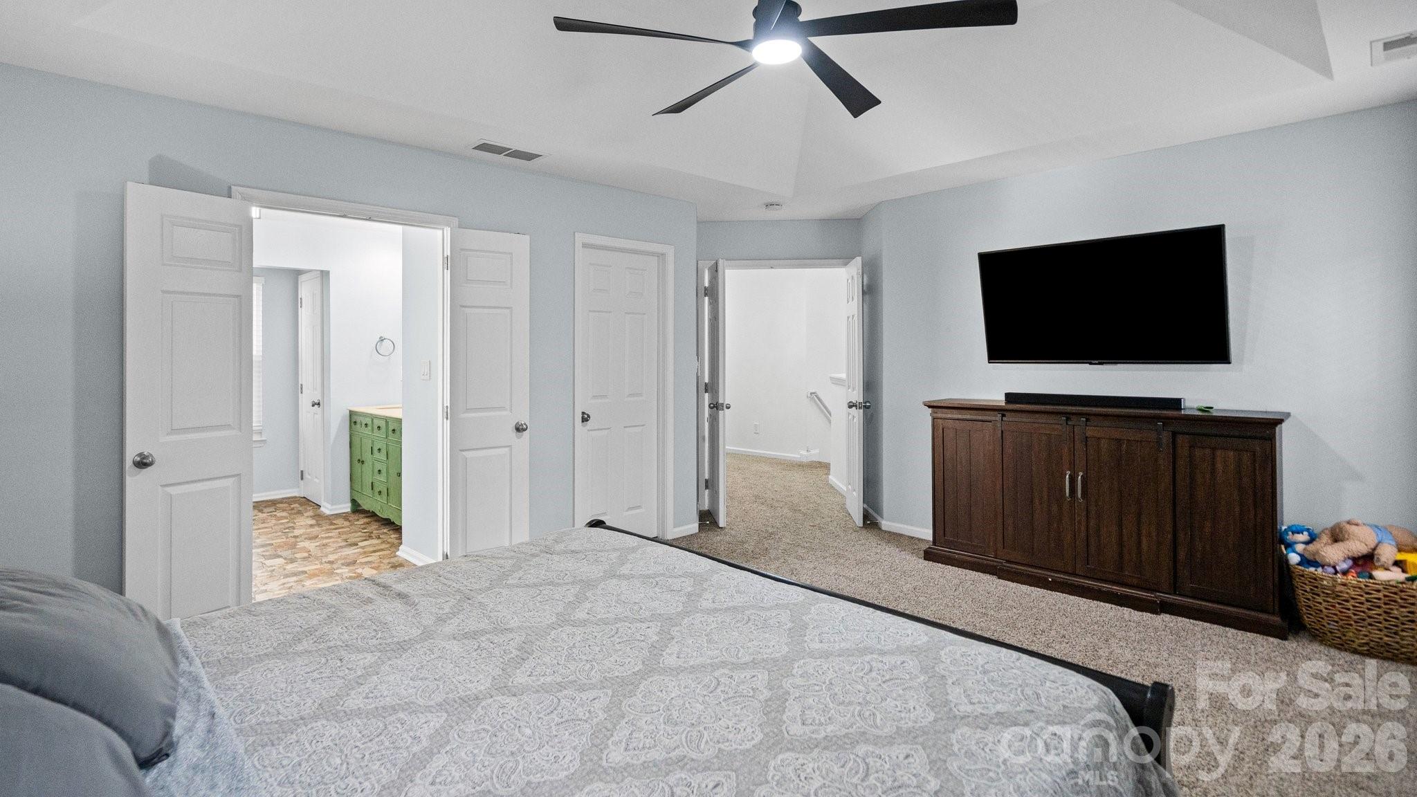 7602 Wynstone Circle — Huntersville