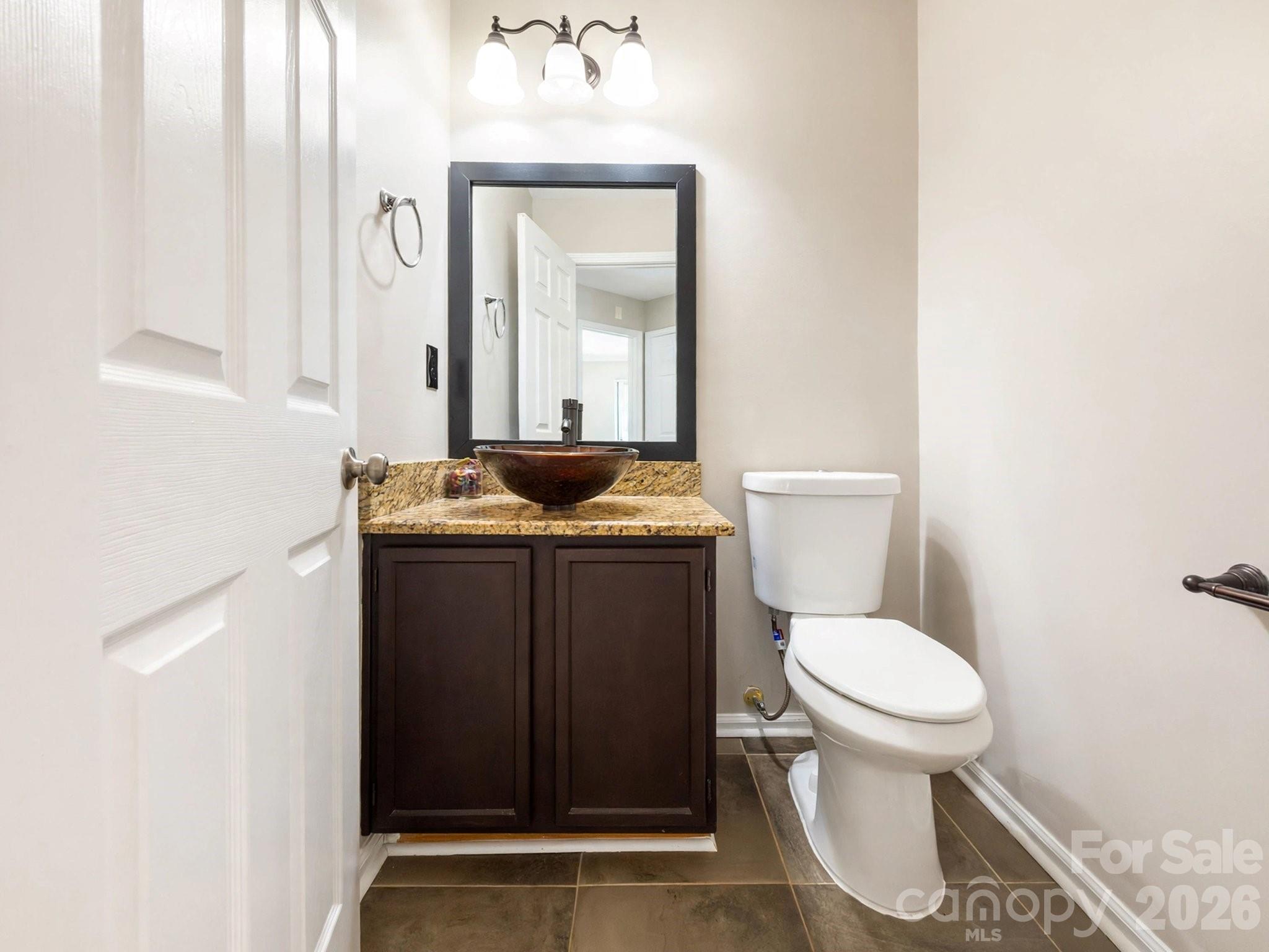 7602 Wynstone Circle — Huntersville