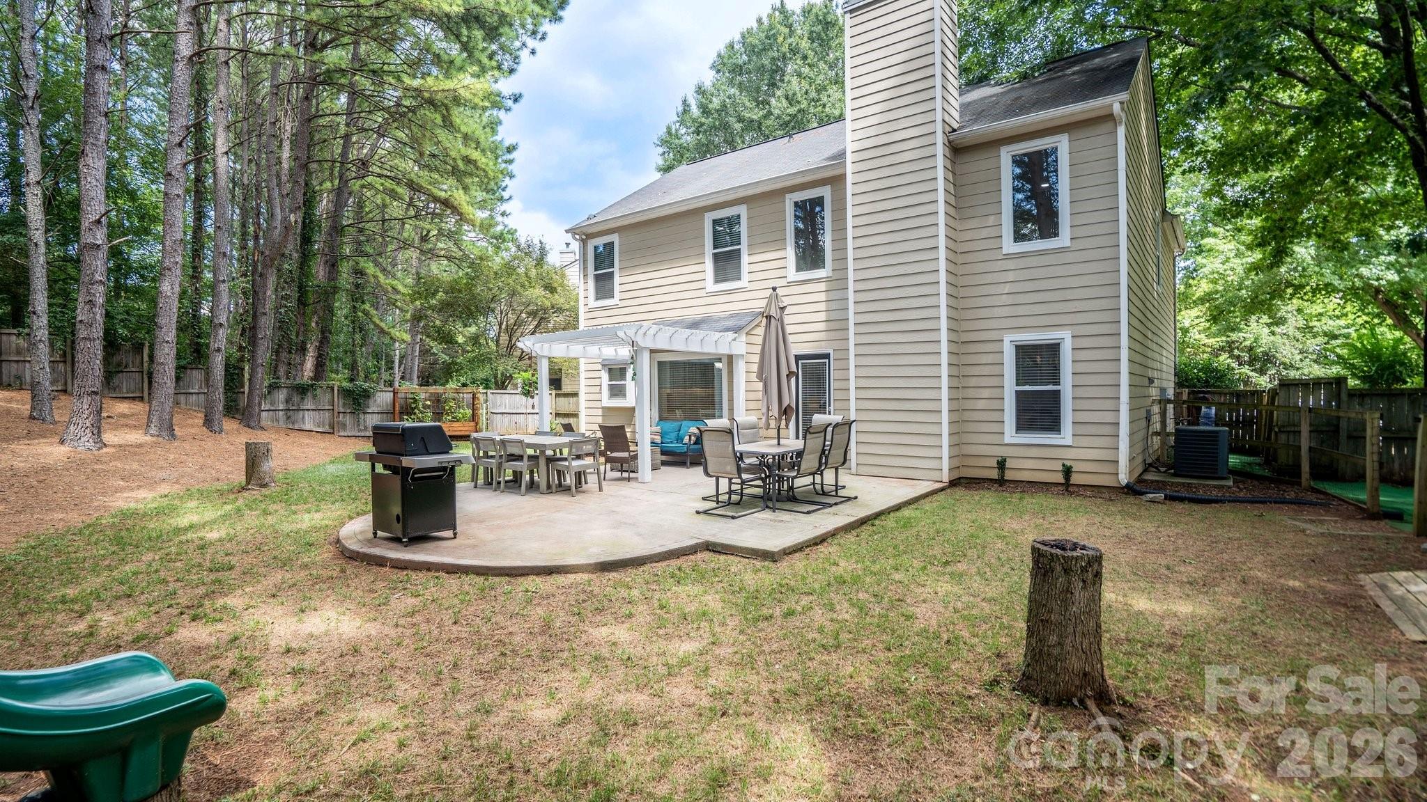 7602 Wynstone Circle — Huntersville