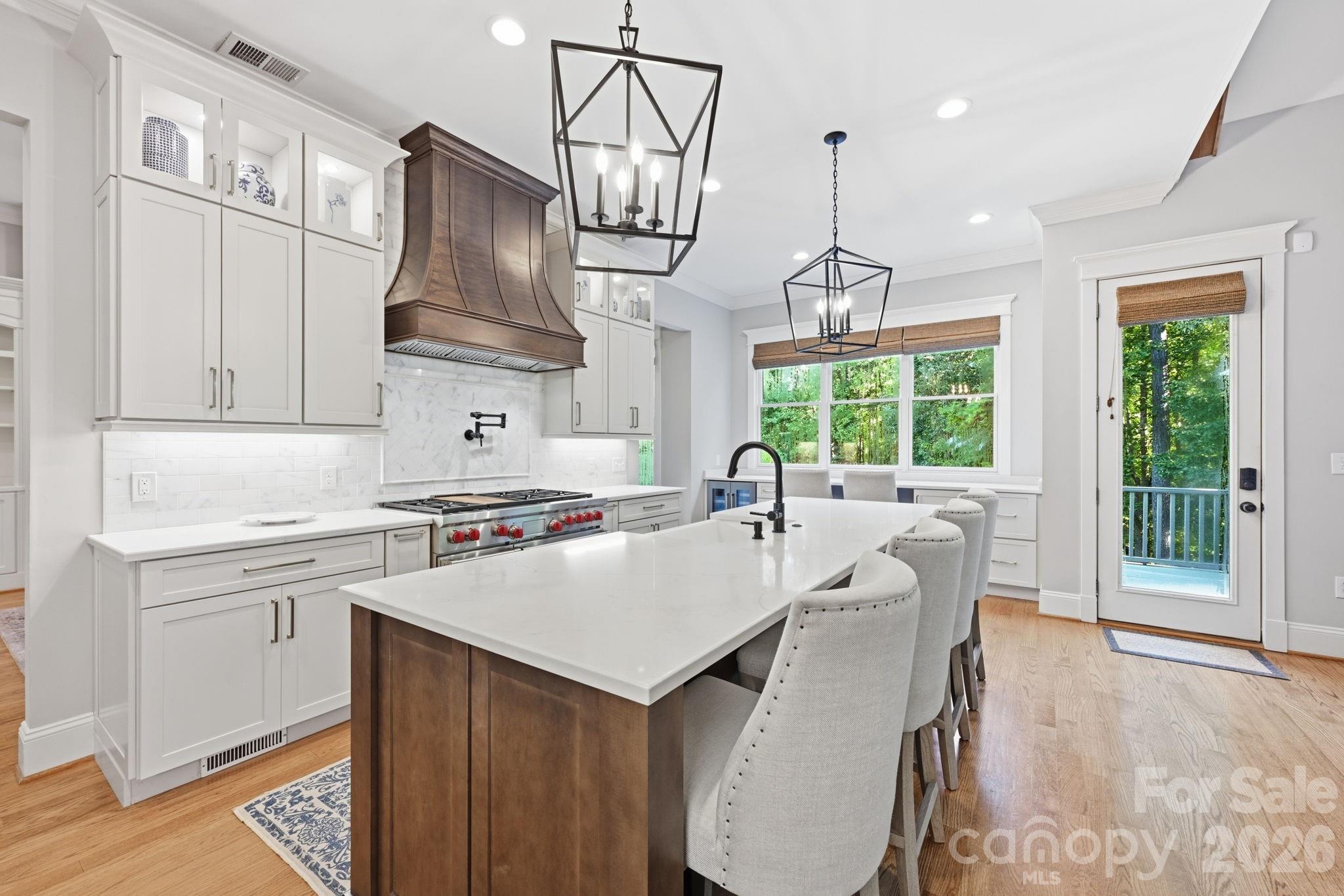 121 E Callicutt Trail — Mooresville