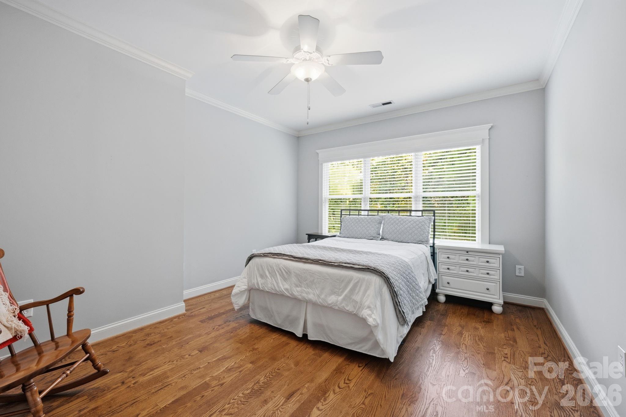 121 E Callicutt Trail — Mooresville