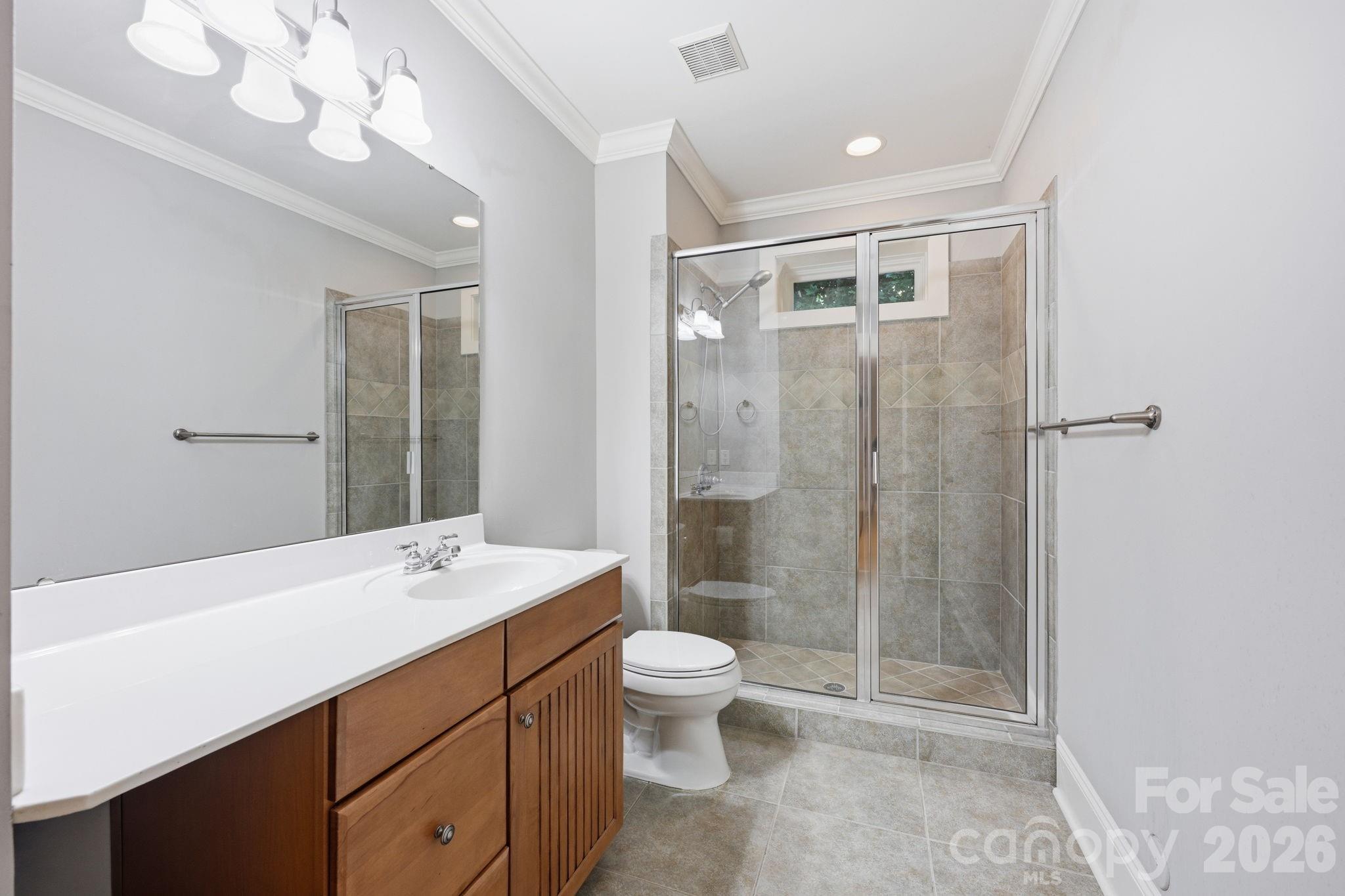121 E Callicutt Trail — Mooresville