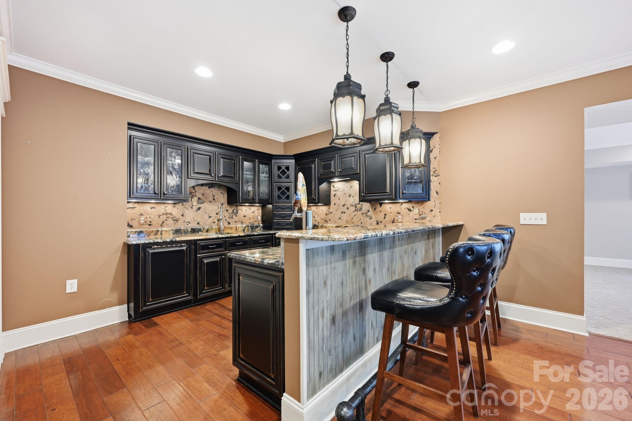 121 E Callicutt Trail — Mooresville
