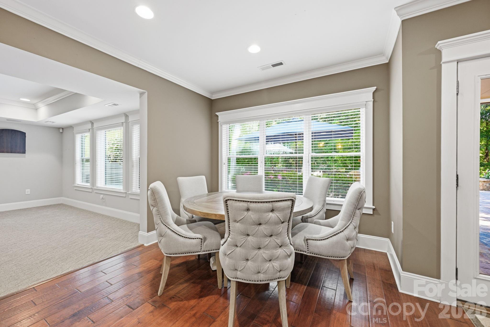 121 E Callicutt Trail — Mooresville