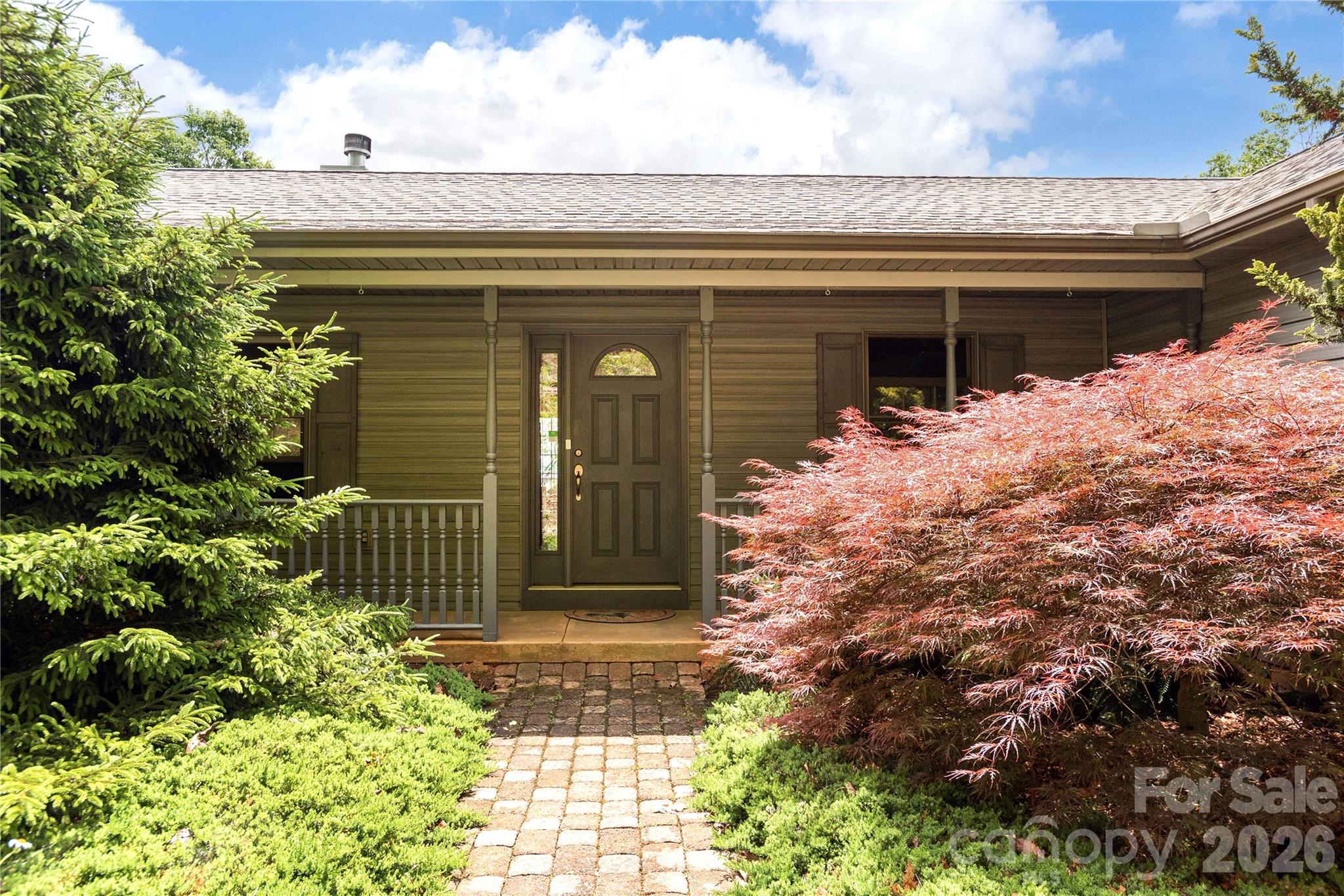 131 N Forge Crest Drive — Mills River