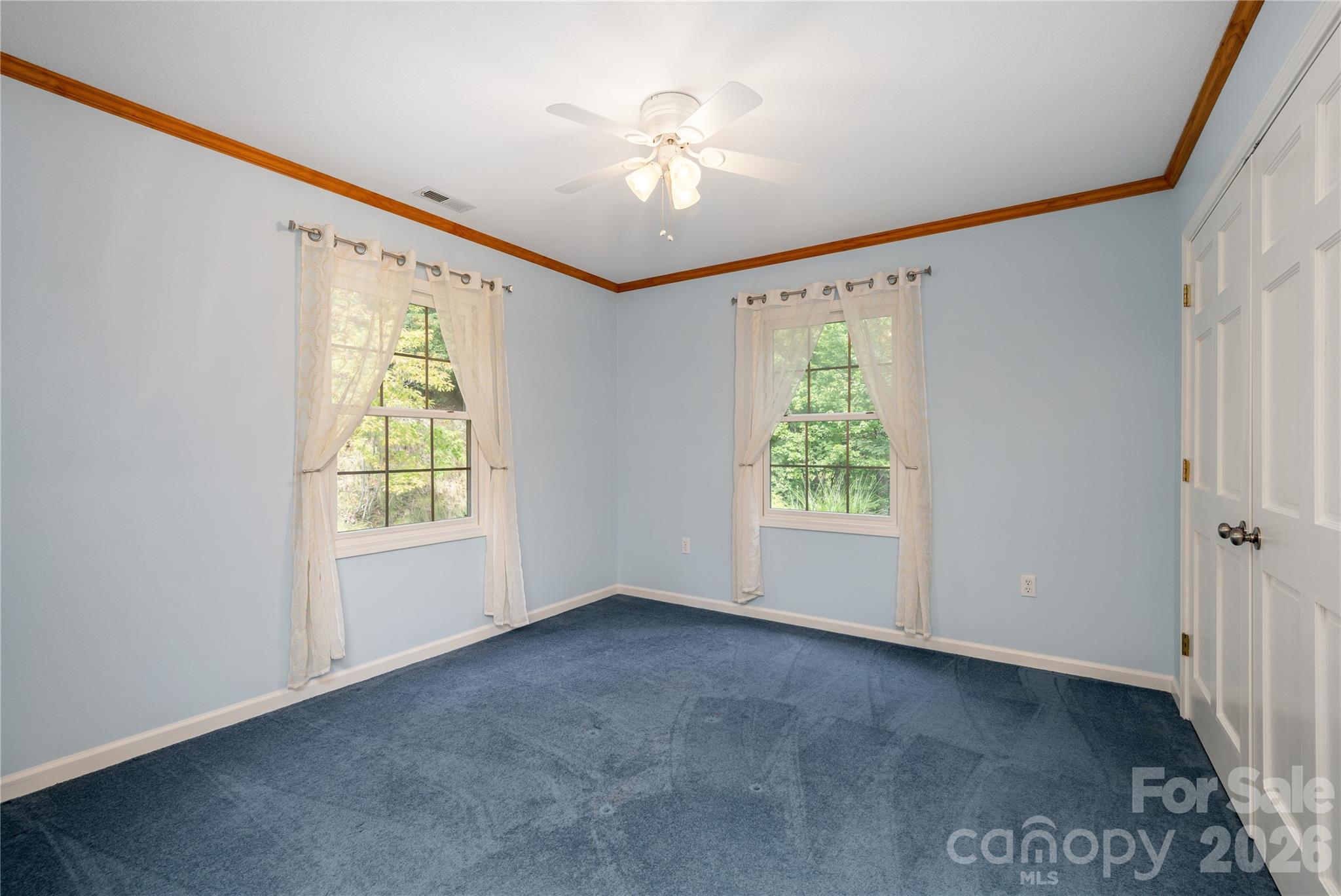 131 N Forge Crest Drive — Mills River