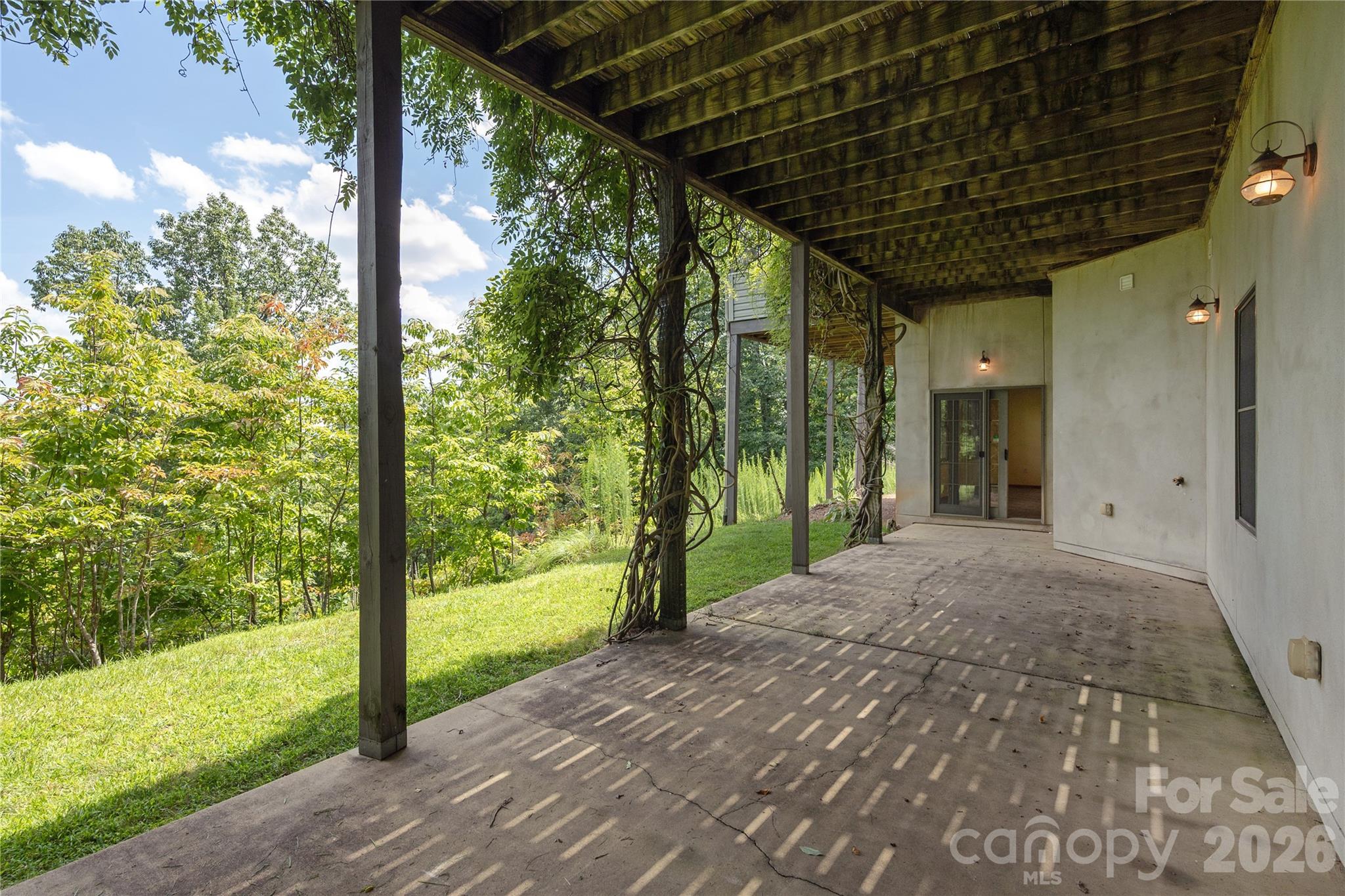131 N Forge Crest Drive — Mills River