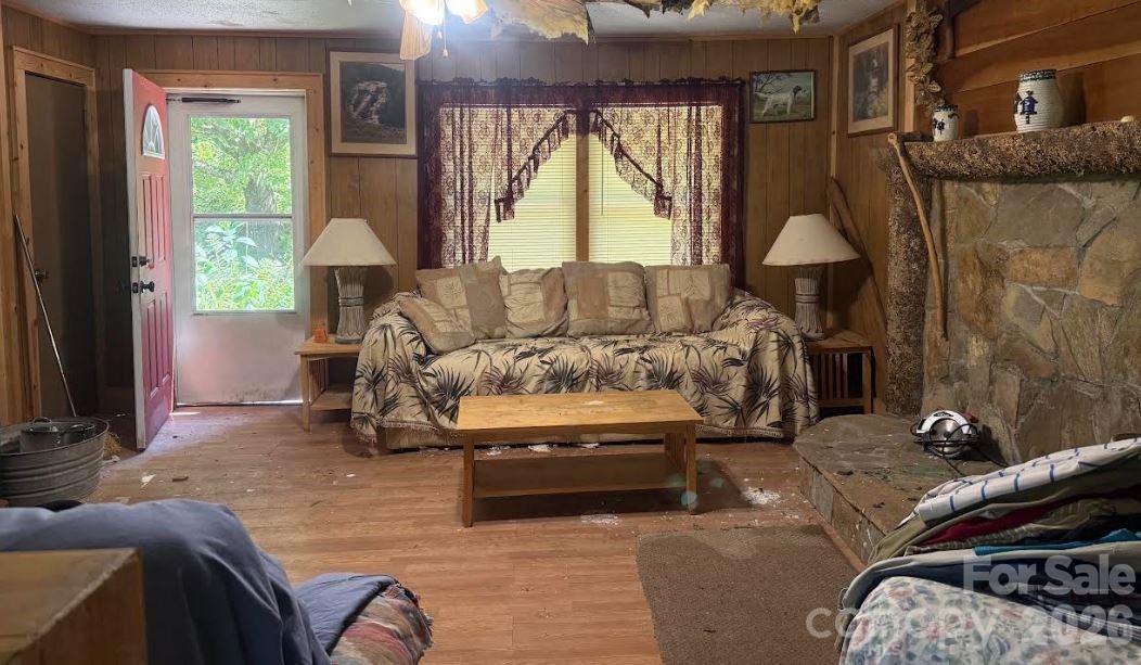 107 Flat Creek Drive — Lake Toxaway
