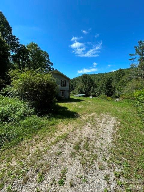 107 Flat Creek Drive — Lake Toxaway