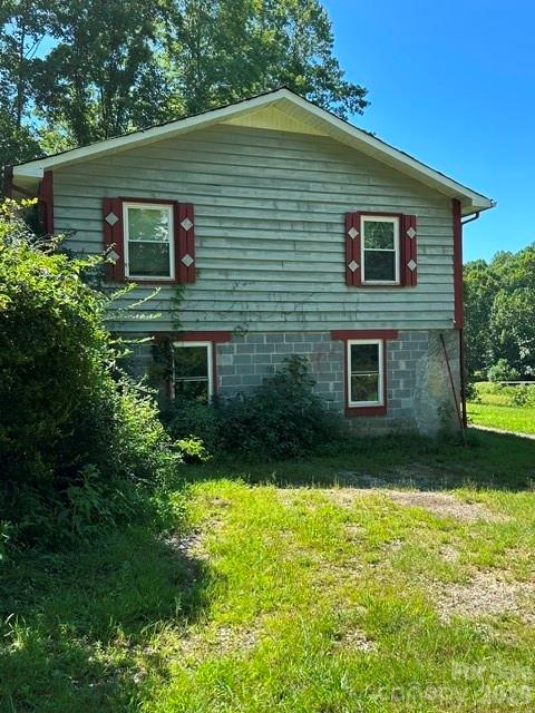 107 Flat Creek Drive — Lake Toxaway