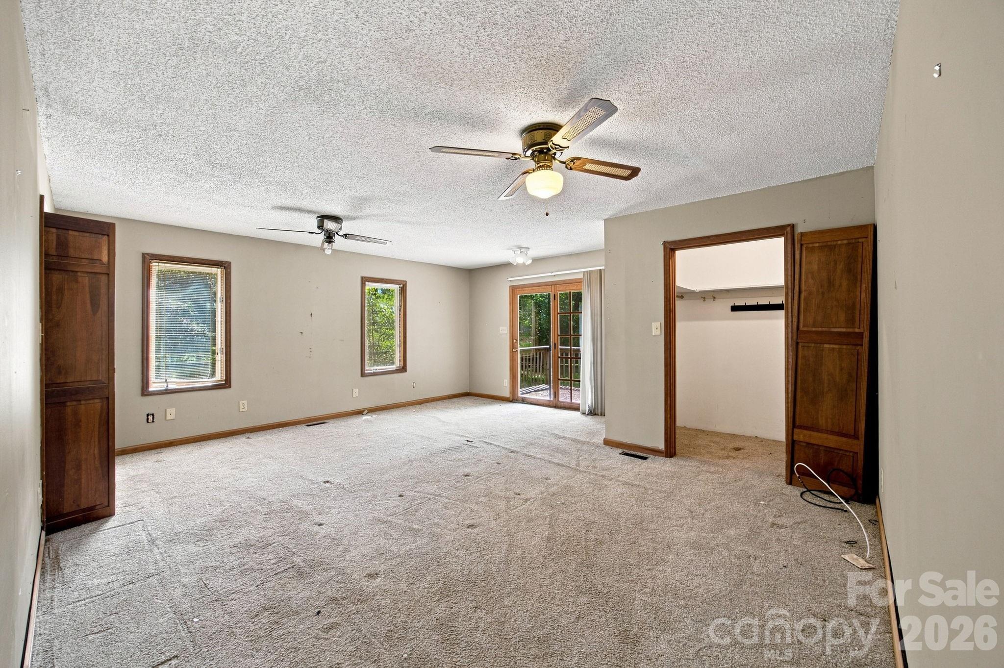 8016 Hedrick Circle — Huntersville