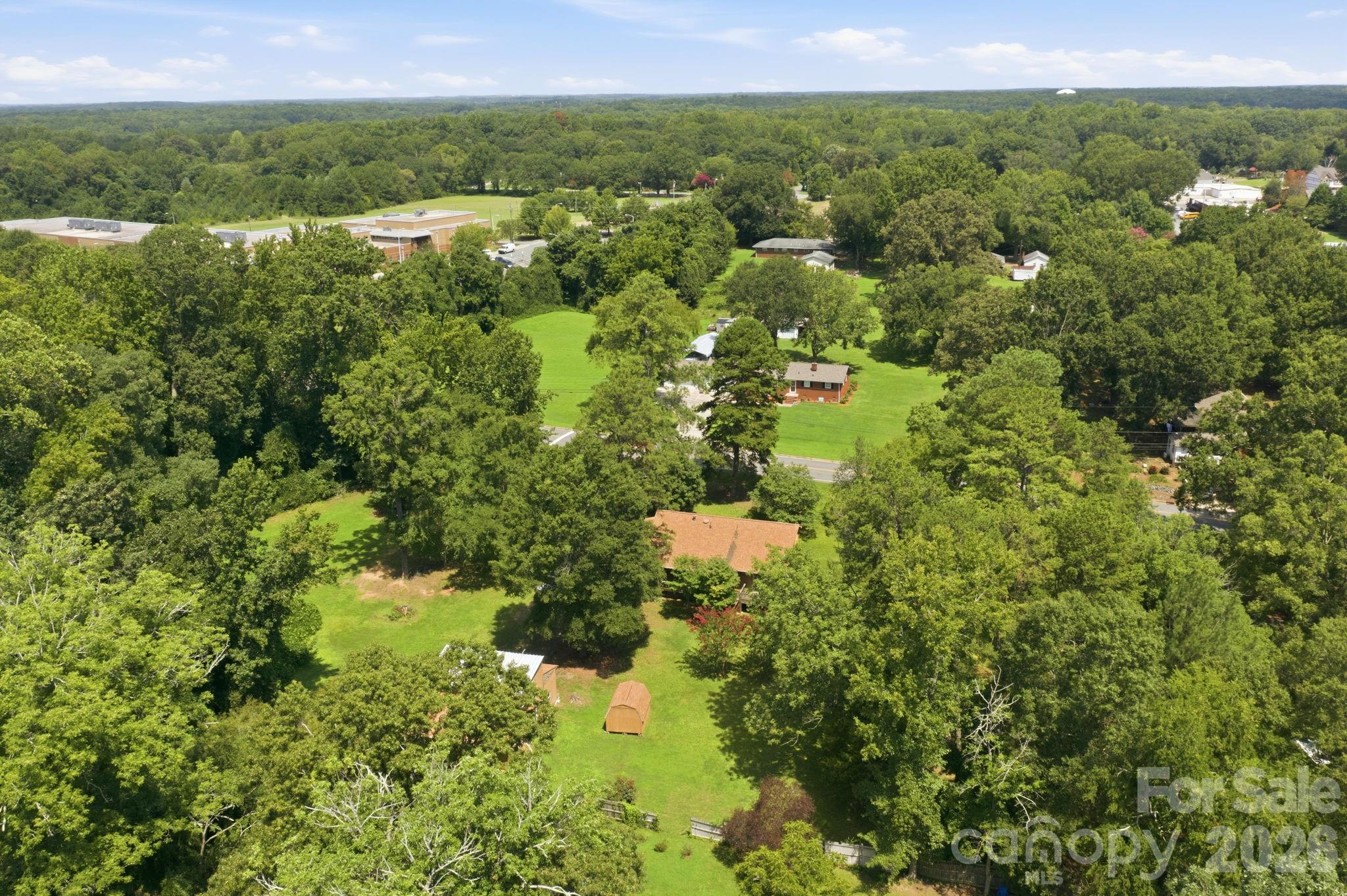 8016 Hedrick Circle — Huntersville