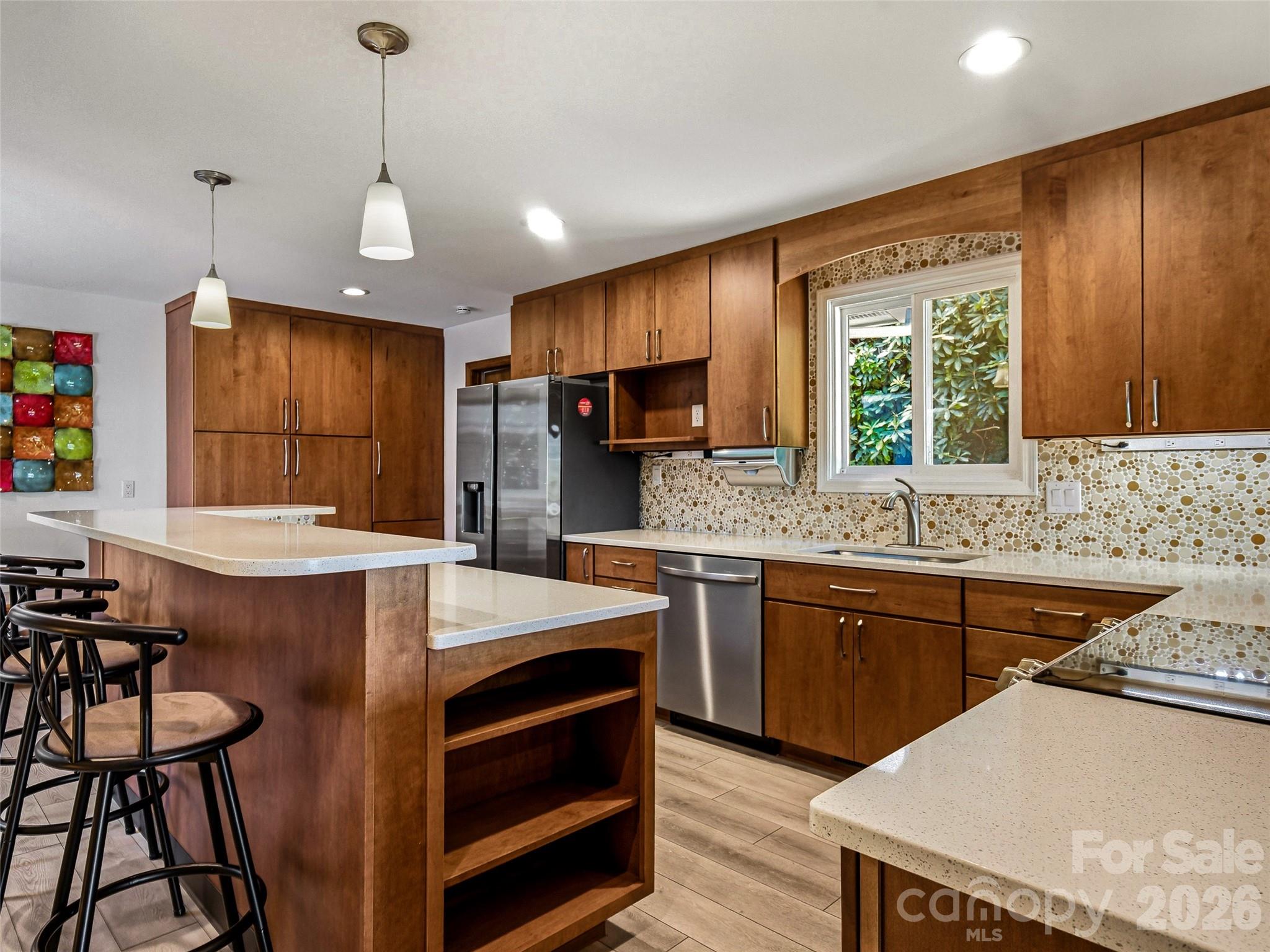 252 Middlemount Road — Pisgah Forest