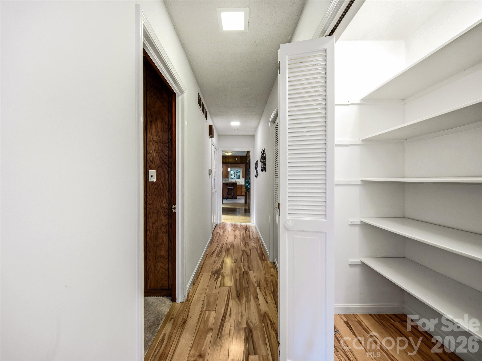 252 Middlemount Road — Pisgah Forest