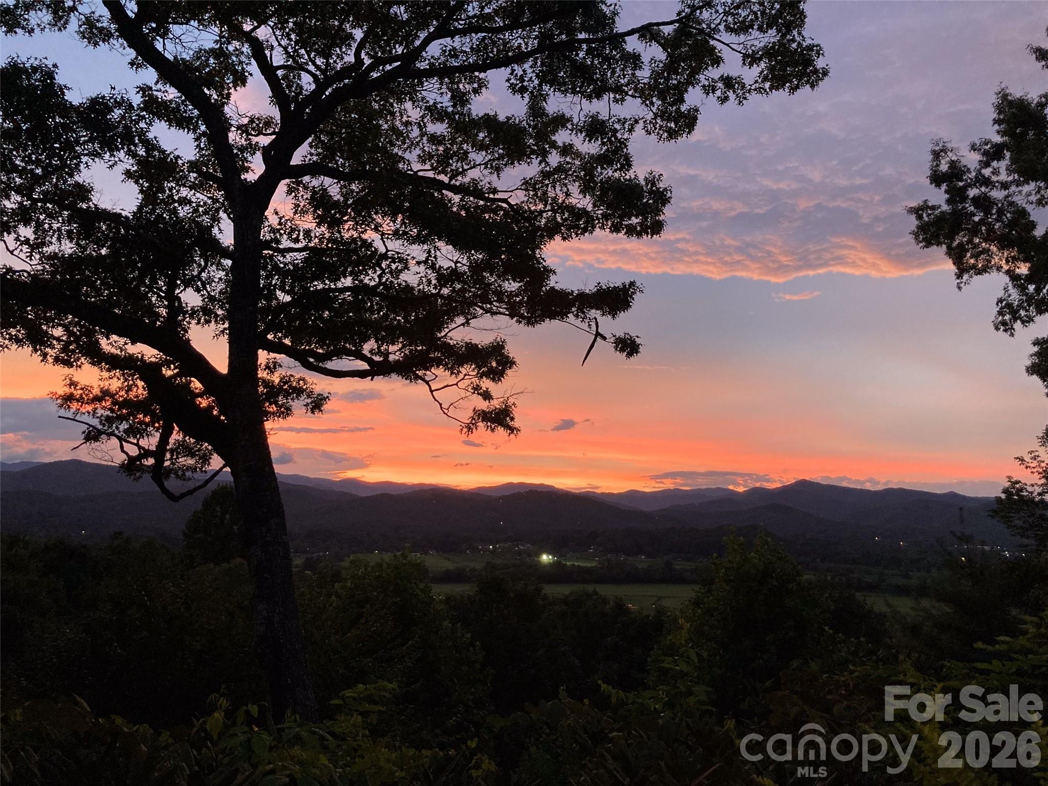 252 Middlemount Road — Pisgah Forest