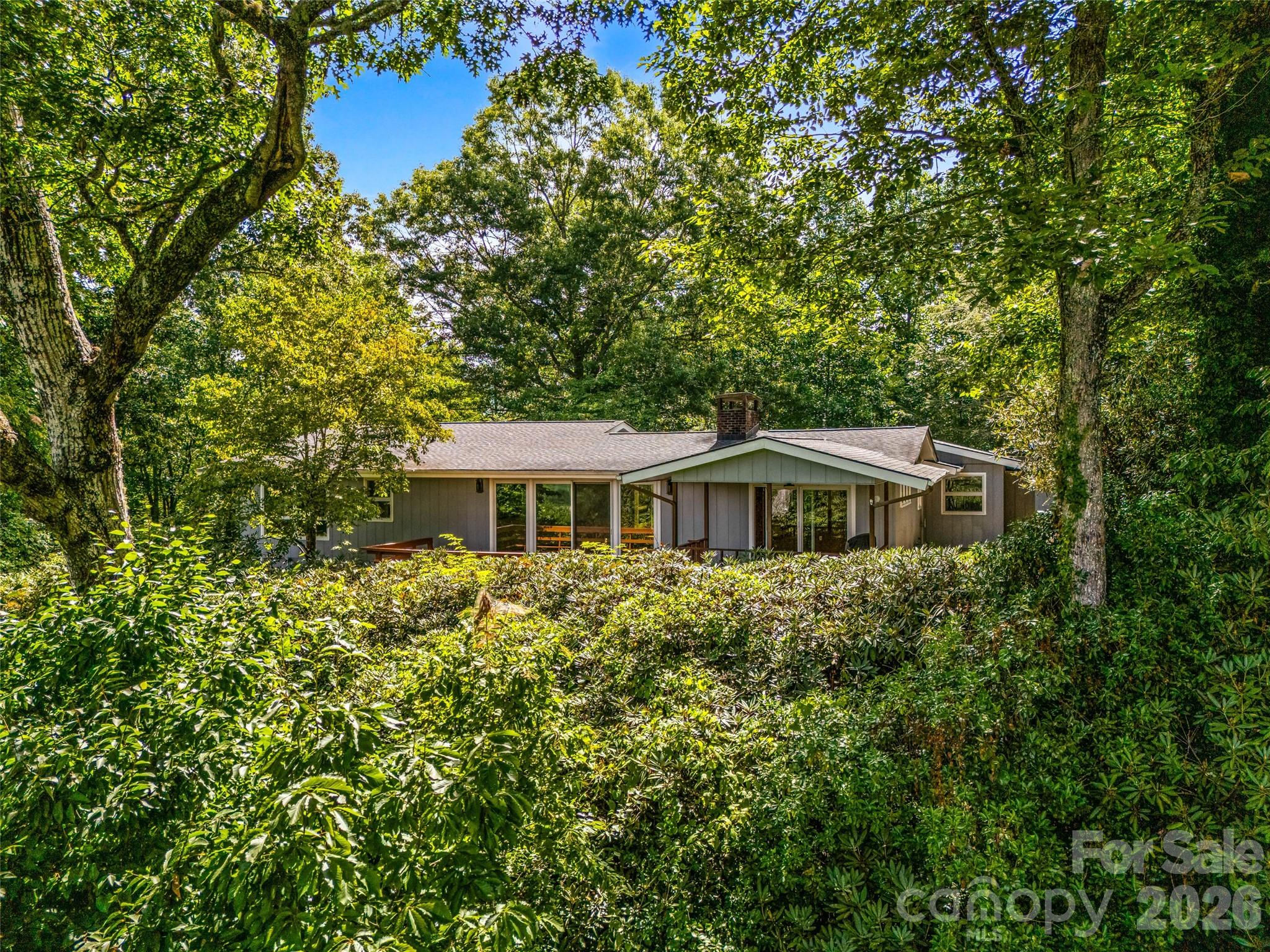 252 Middlemount Road — Pisgah Forest