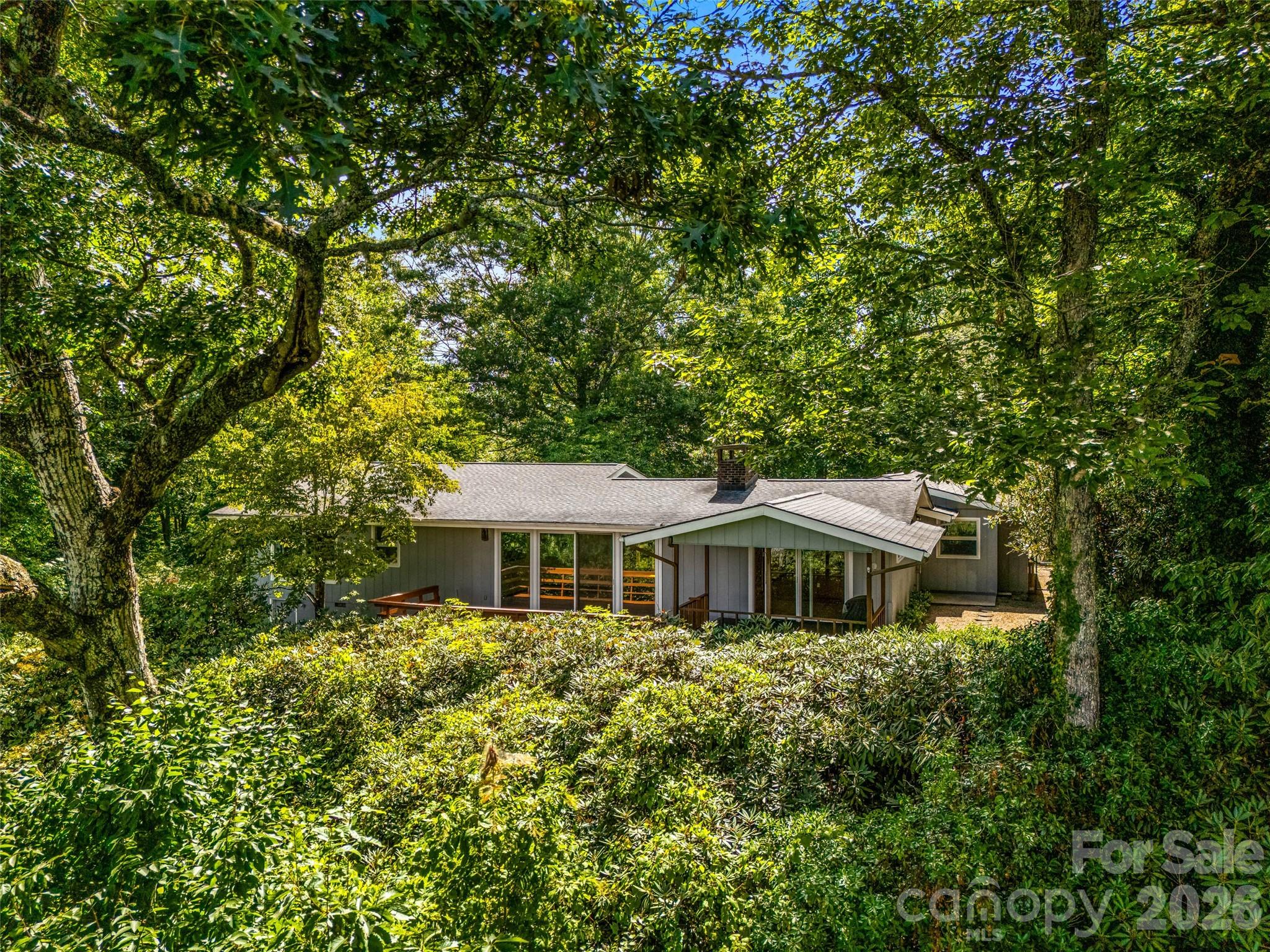 252 Middlemount Road — Pisgah Forest
