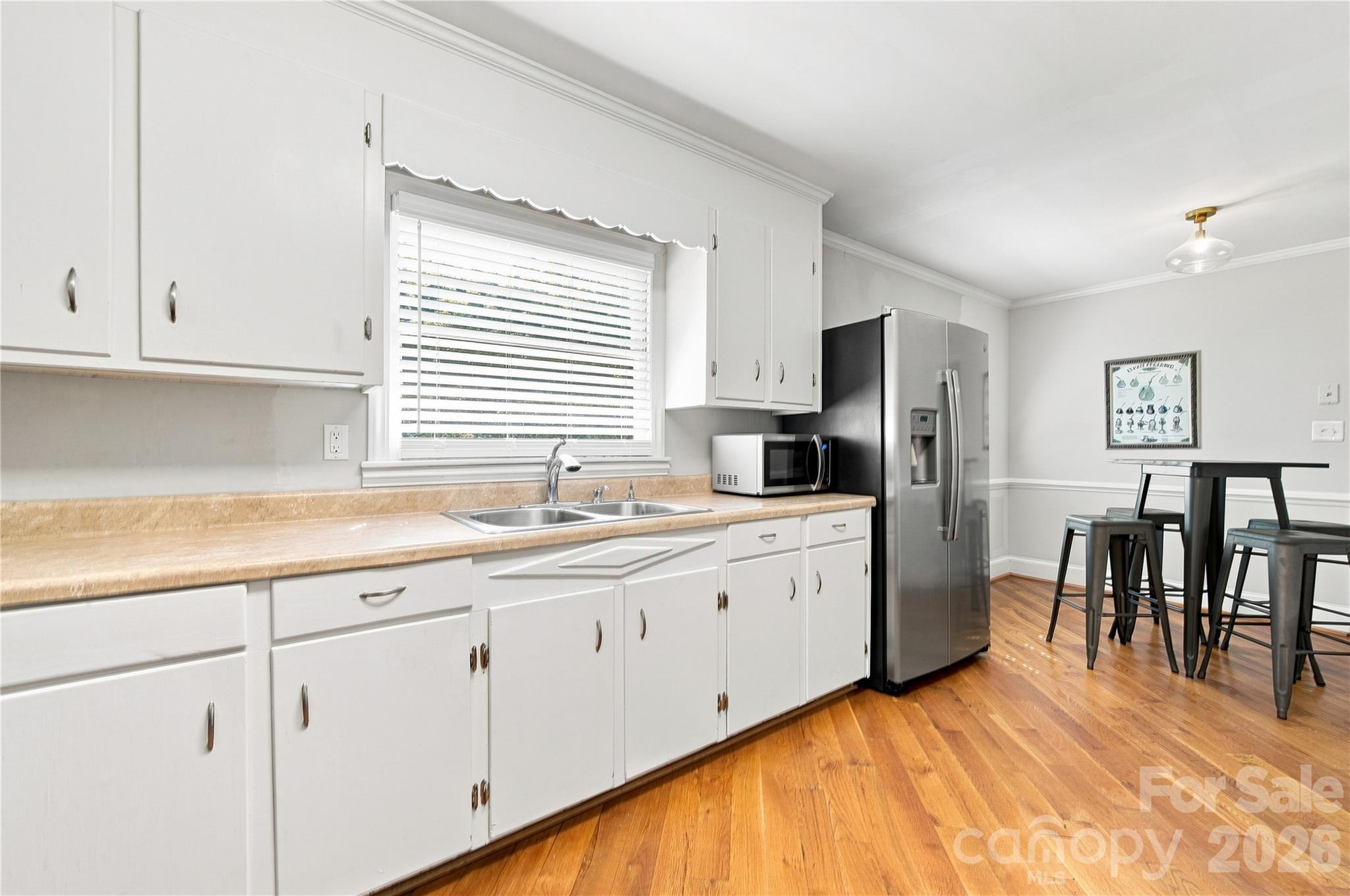 6142 King George Drive — Charlotte