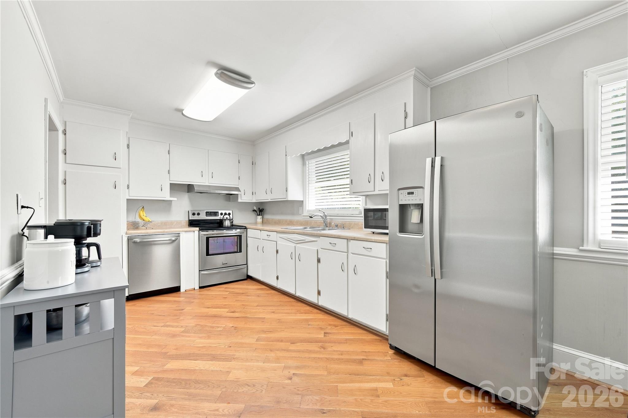6142 King George Drive — Charlotte