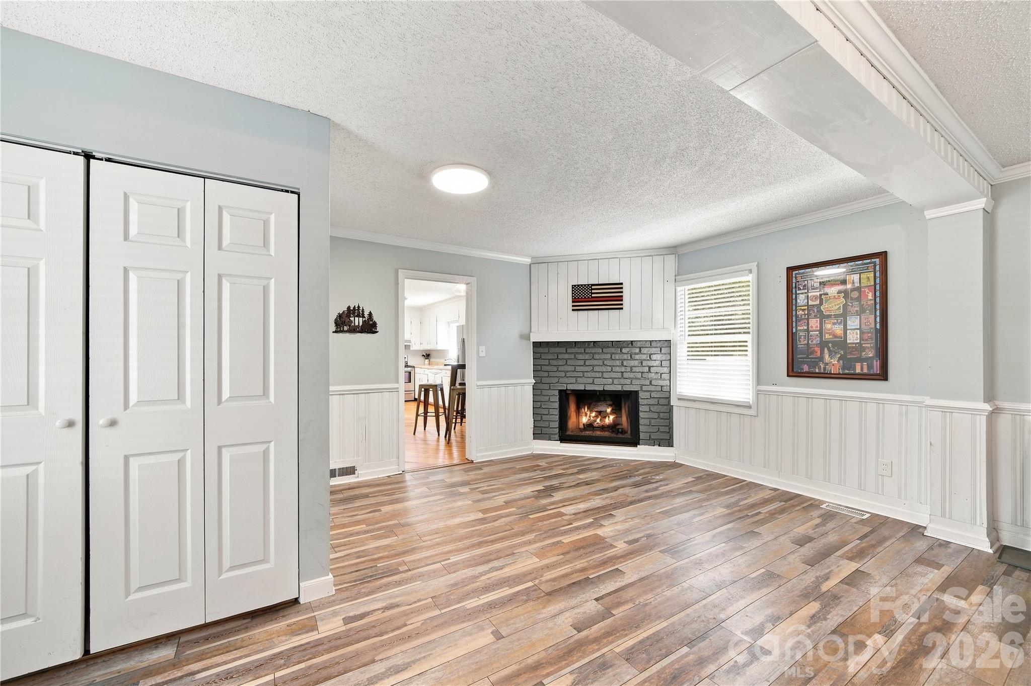 6142 King George Drive — Charlotte