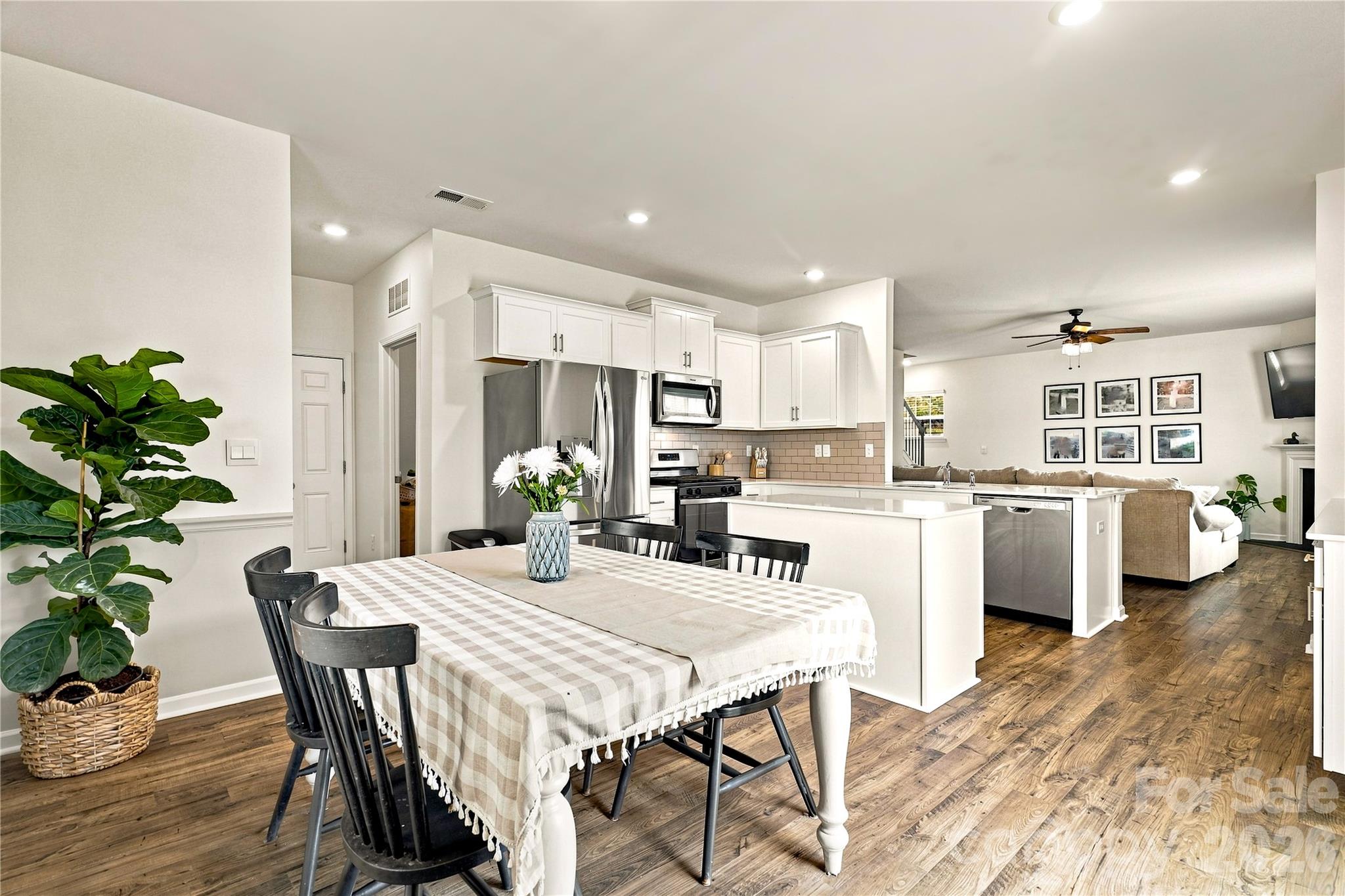 108 Giant Oak Avenue — Statesville