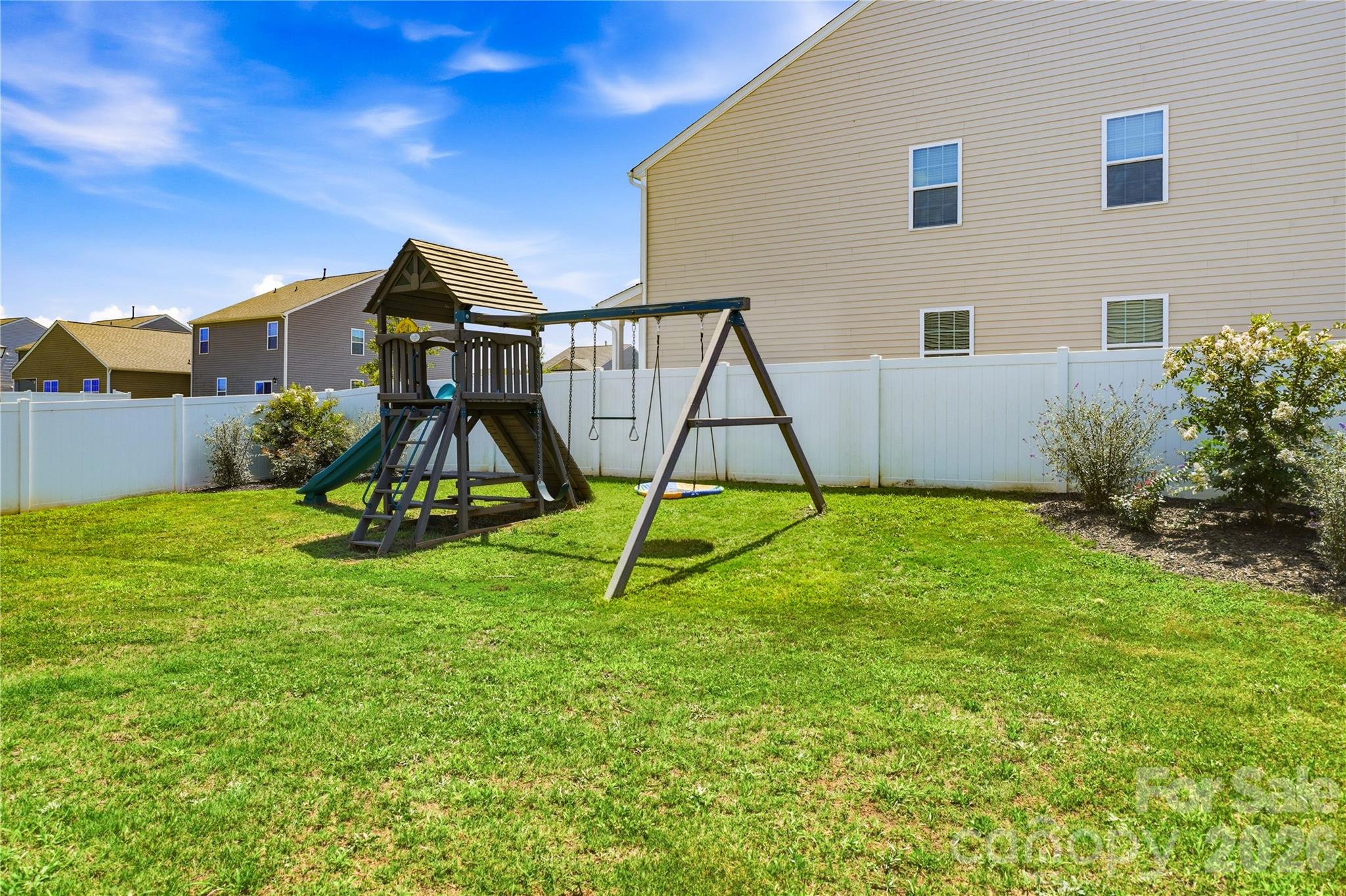 108 Giant Oak Avenue — Statesville