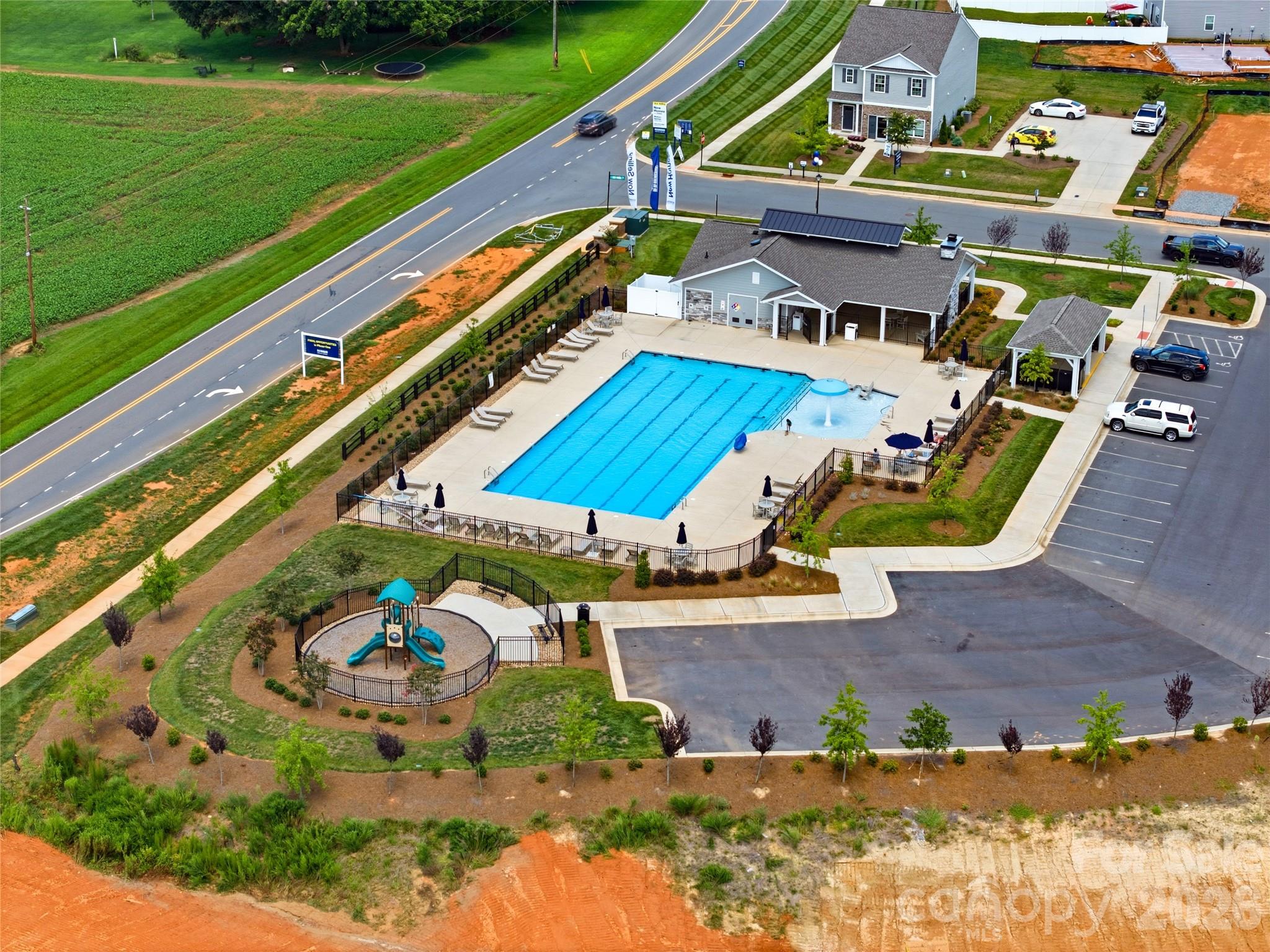 108 Giant Oak Avenue — Statesville