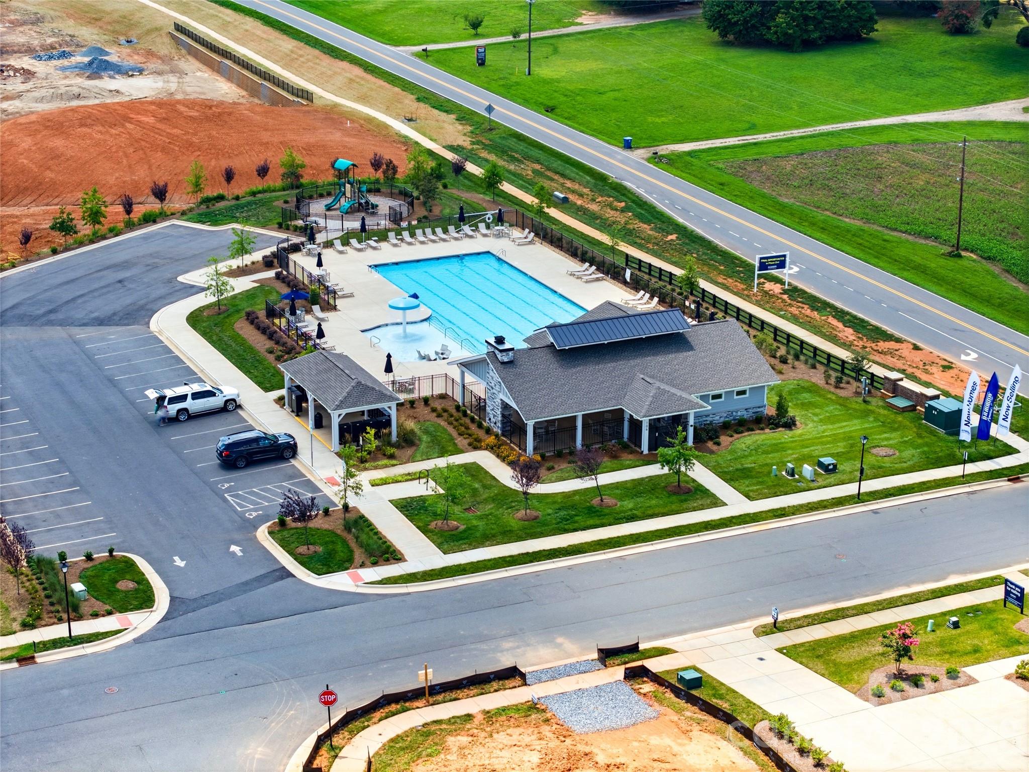 108 Giant Oak Avenue — Statesville