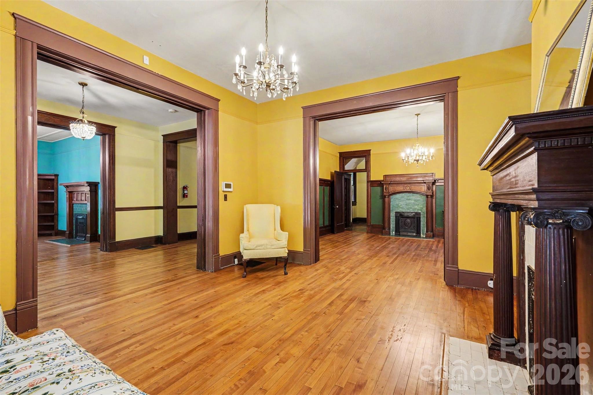 810 E Franklin Street — Monroe