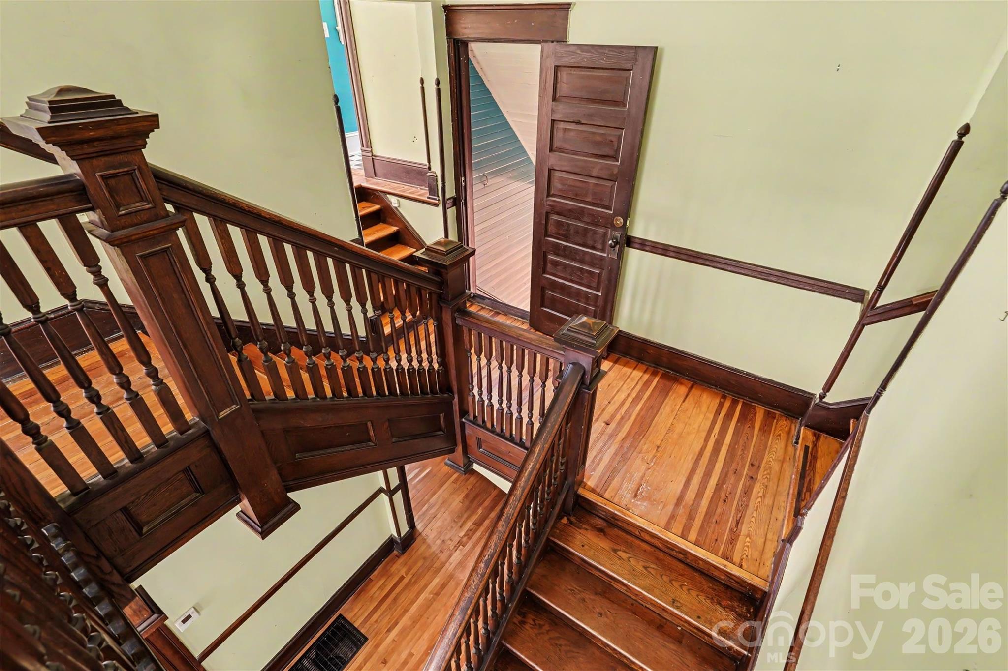 810 E Franklin Street — Monroe