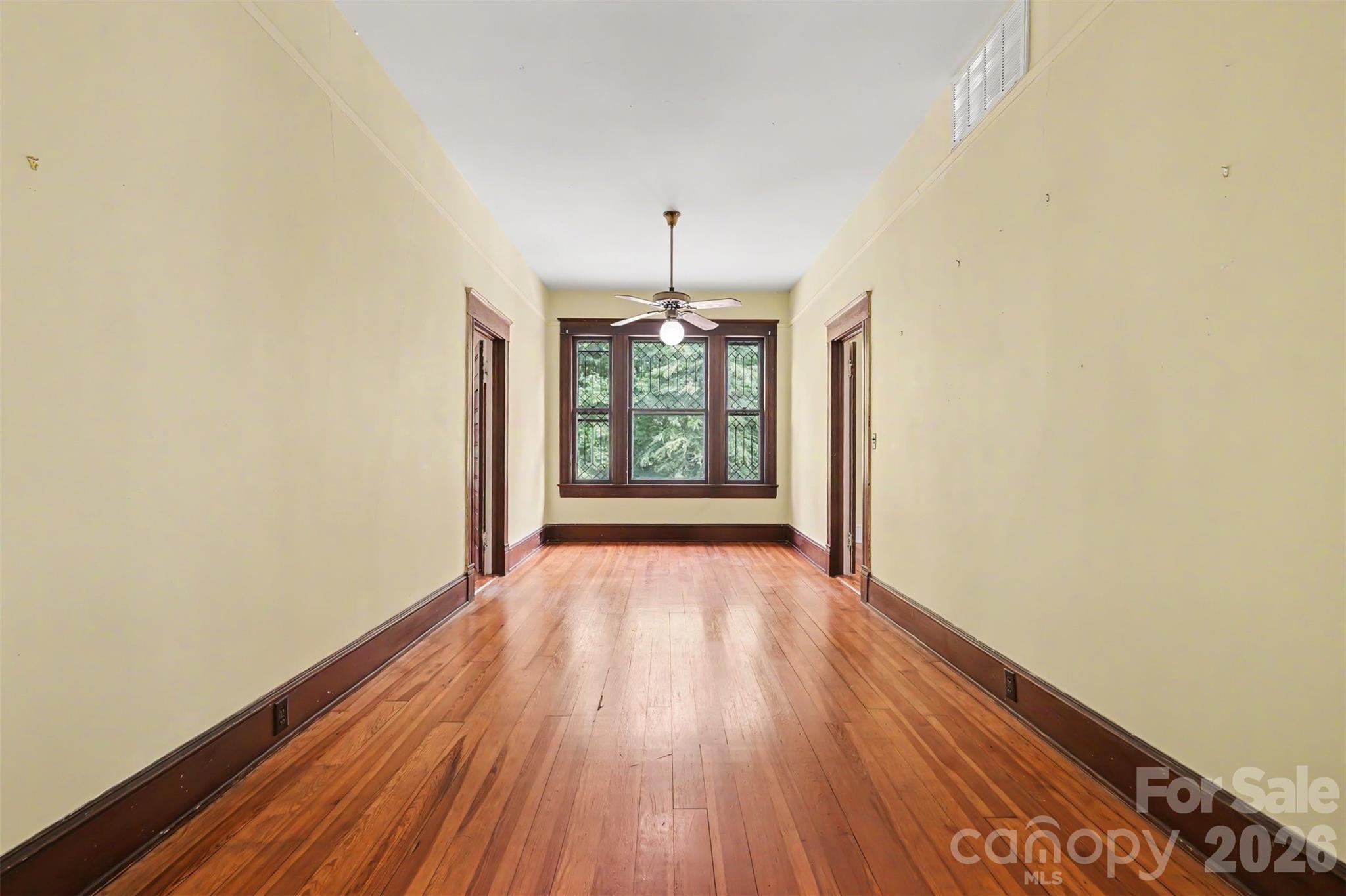 810 E Franklin Street — Monroe