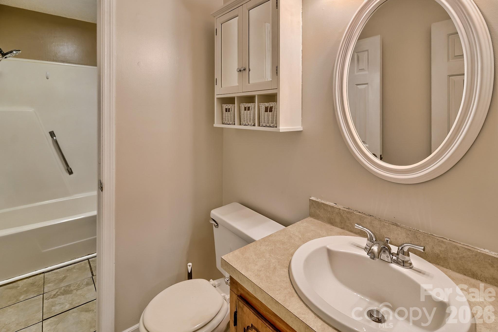 131 Santa Barbara Court — West Columbia
