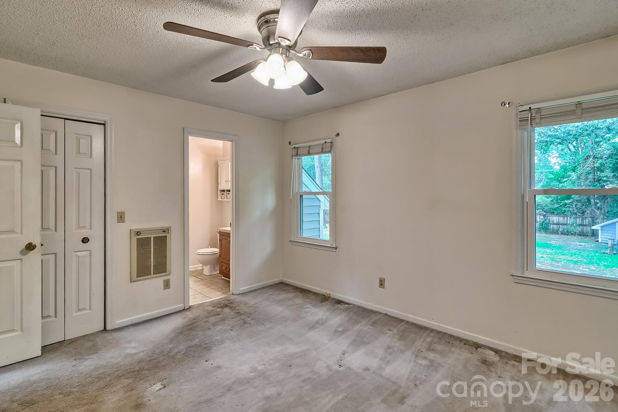 131 Santa Barbara Court — West Columbia