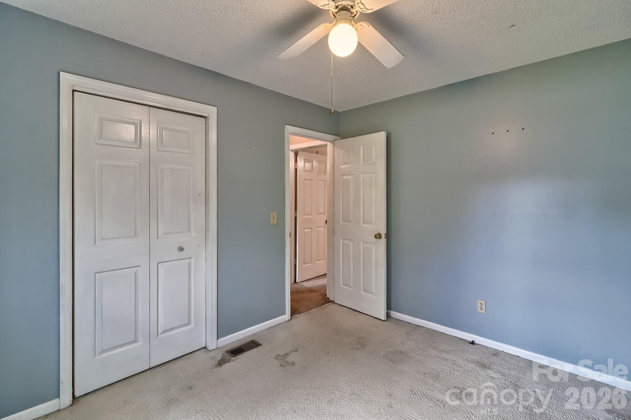 131 Santa Barbara Court — West Columbia
